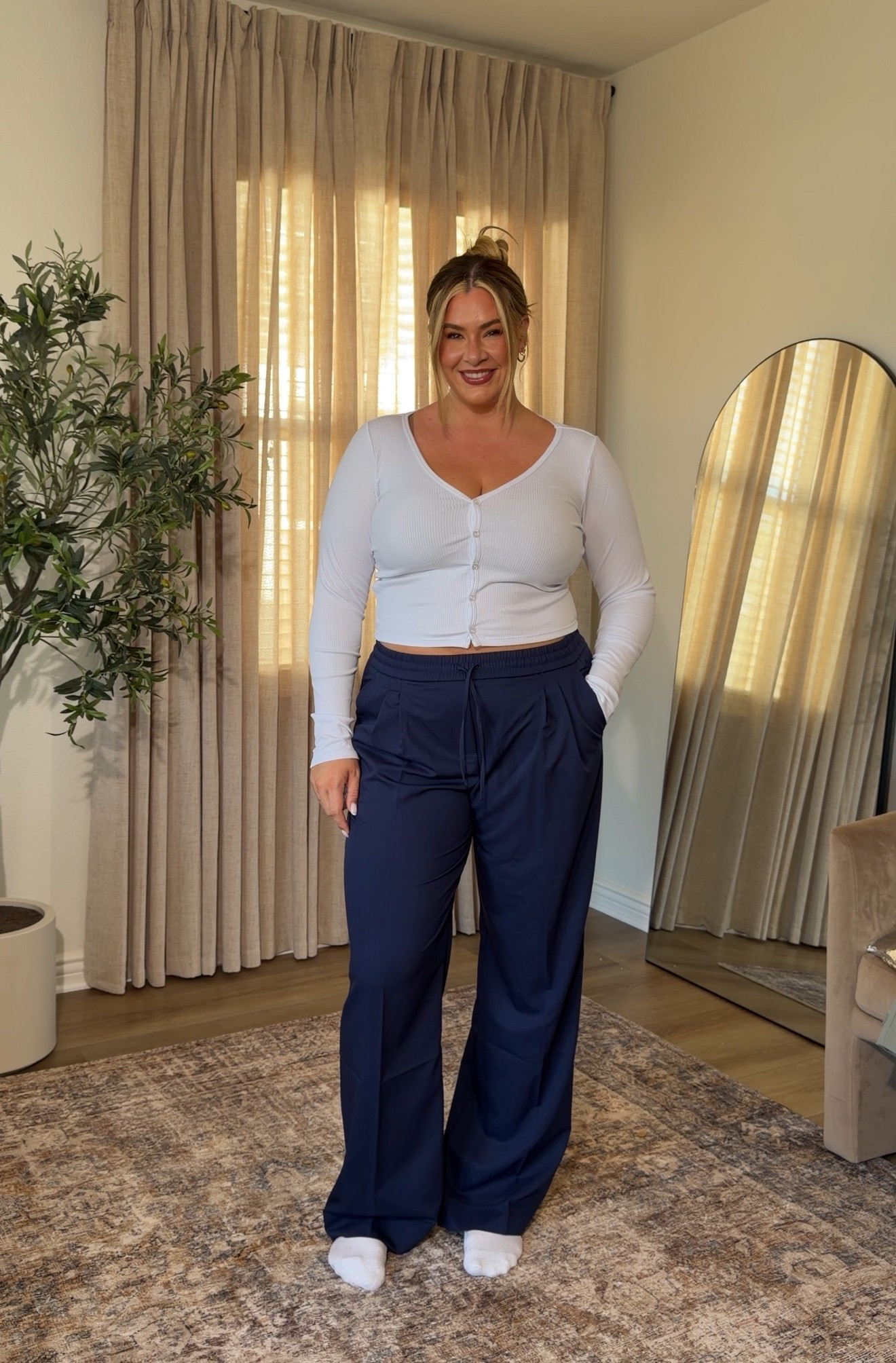 the cutest pieces from fabletics!! wearing an xl in this outfit ✨

#LTKootd #LTKMidsize #LTKTall