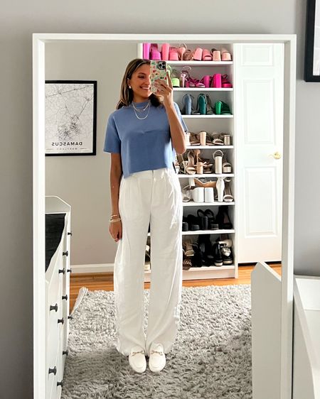 business casual outfit ideas from Abercrombie! take 15% off your order this week + stack an extra 15% off with code AFVIVIANE 

wearing an XS top, 24 inch/00 regular trouser pant
