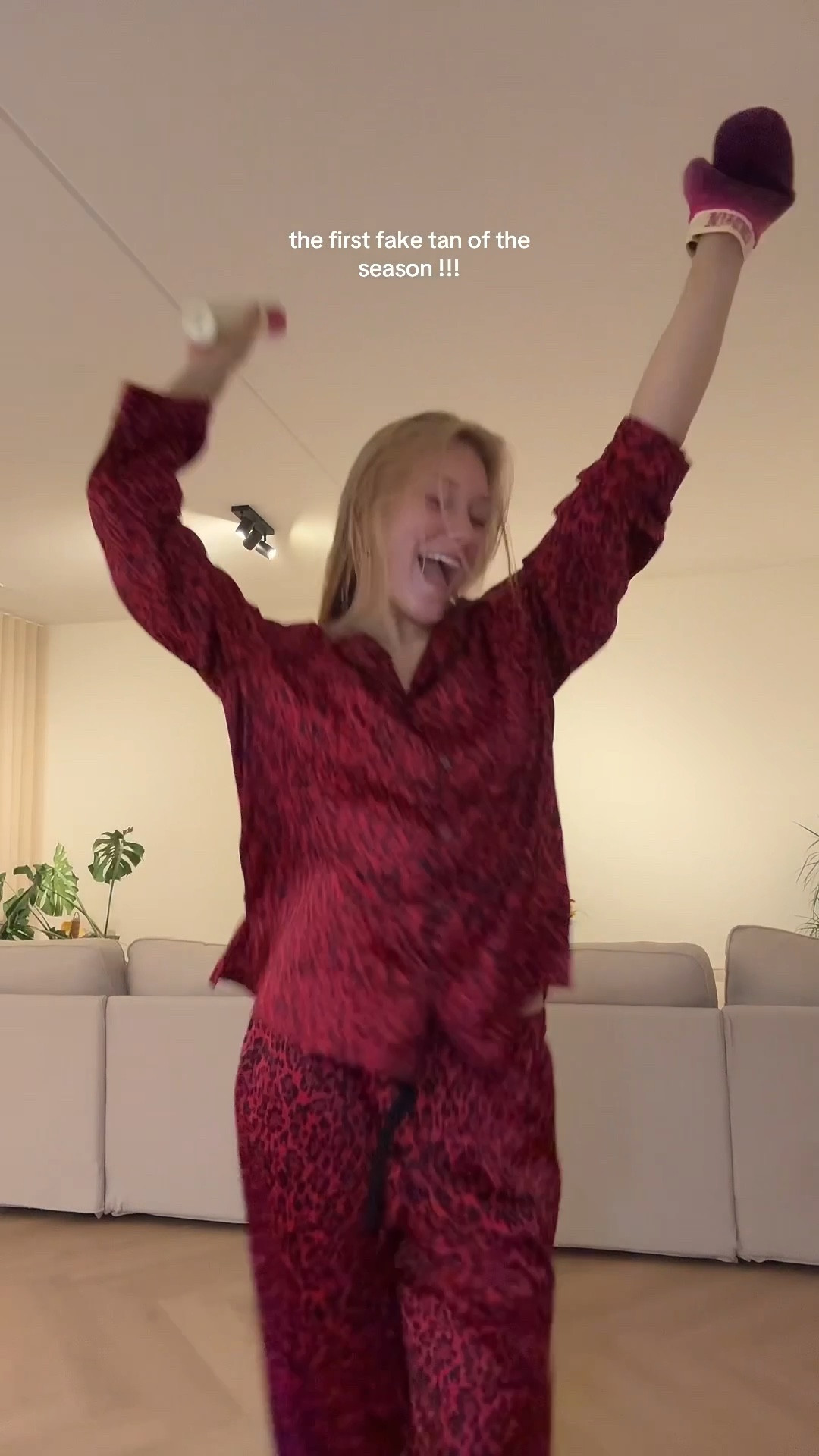 my fake tan routine!! 🥭 i’ve been doing this routine for years and it’s all my favorites for at home self tan! 

#LTKStyleTip #LTKFindsUnder50 #LTKBeauty