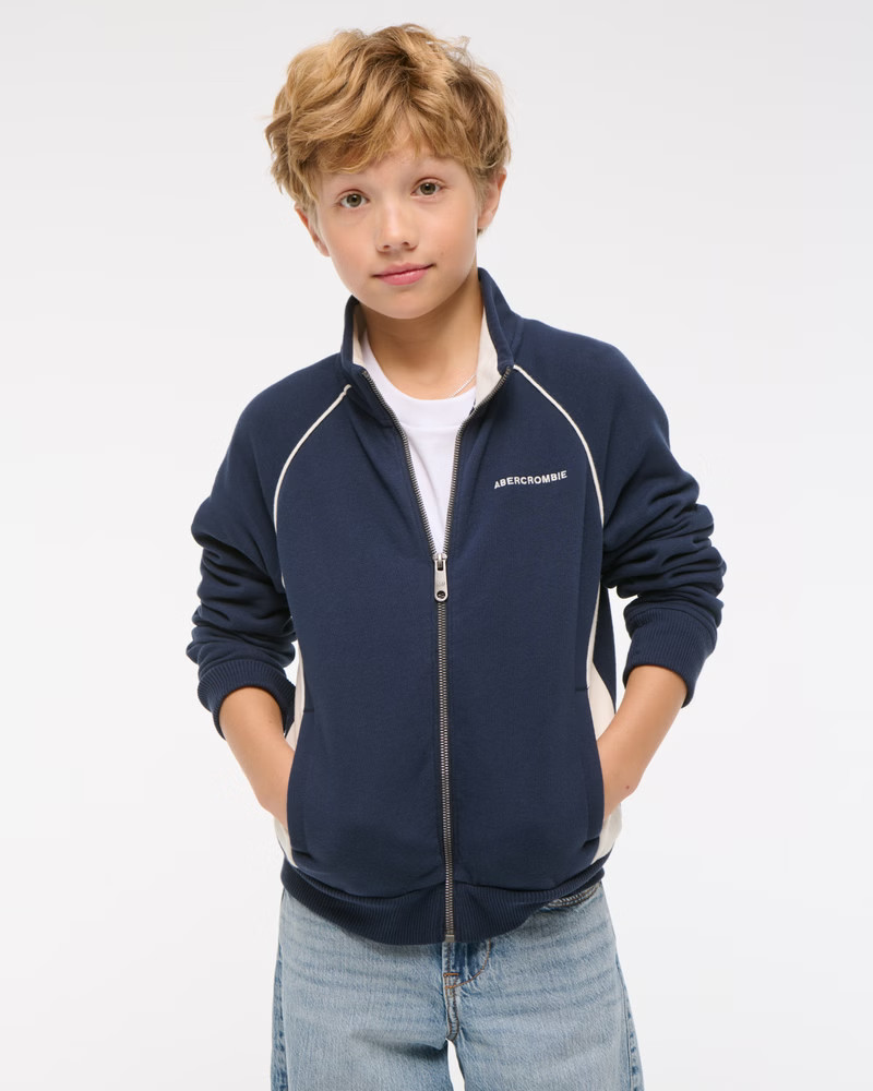 new england patriots graphic popover hoodie | Abercrombie & Fitch (US)