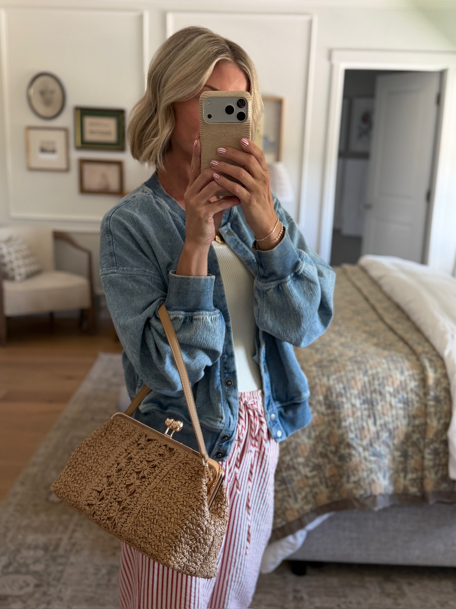This bag from target is stunning! Perfect summer accessory! 

summer outfits, woven purse, target finds

#LTKgrwm #LTKootd #LTKOver40