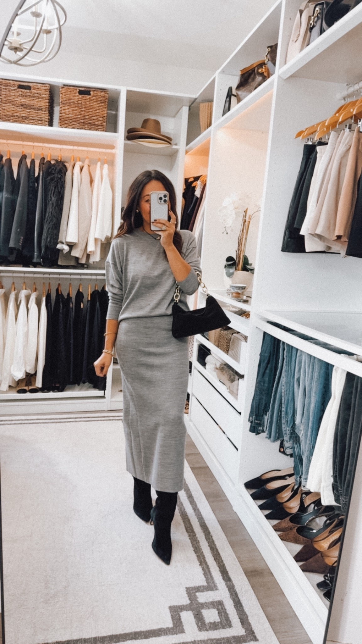 Such a great co-ord set! And currently on sale! Super easy and comfortable.. Wearing an xs in skirt and small in top

#LTKOver40 #LTKSaleAlert #LTKStyleTip