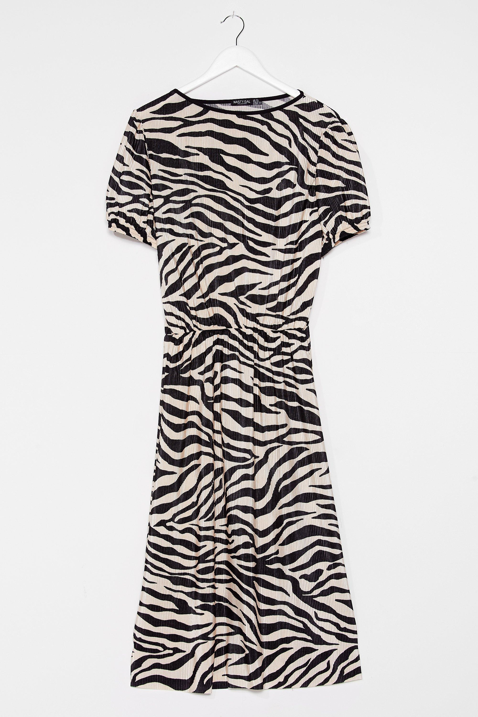 Womens Have You Herd Plus Midi Dress - Cream | NastyGal (US & CA)