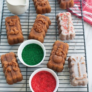 Nordic Ware Holiday Mini Loaves Pan | Kroger