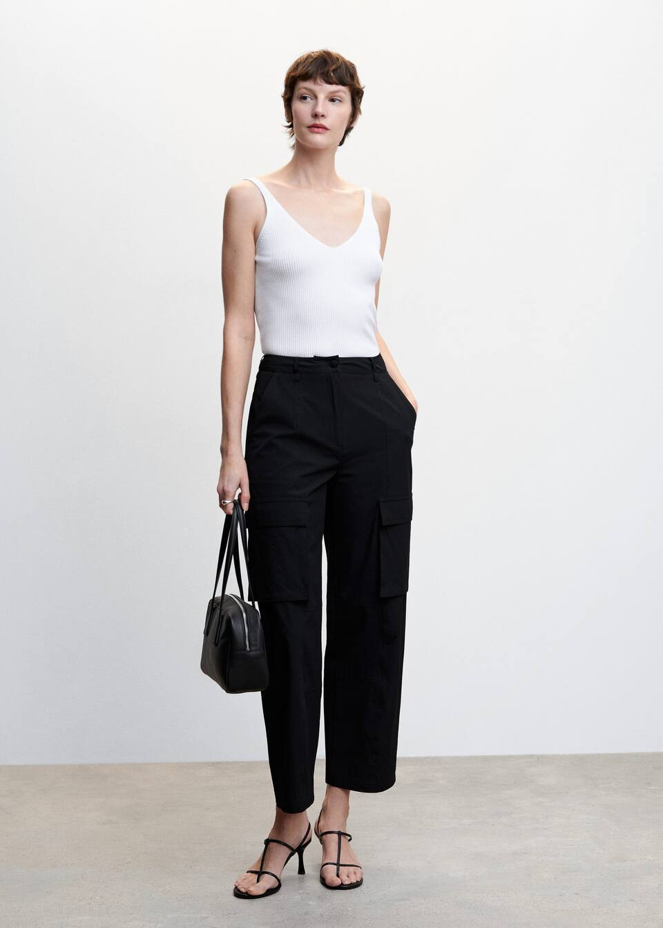 V-neck knitted top -  Women | Mango USA | MANGO (US)