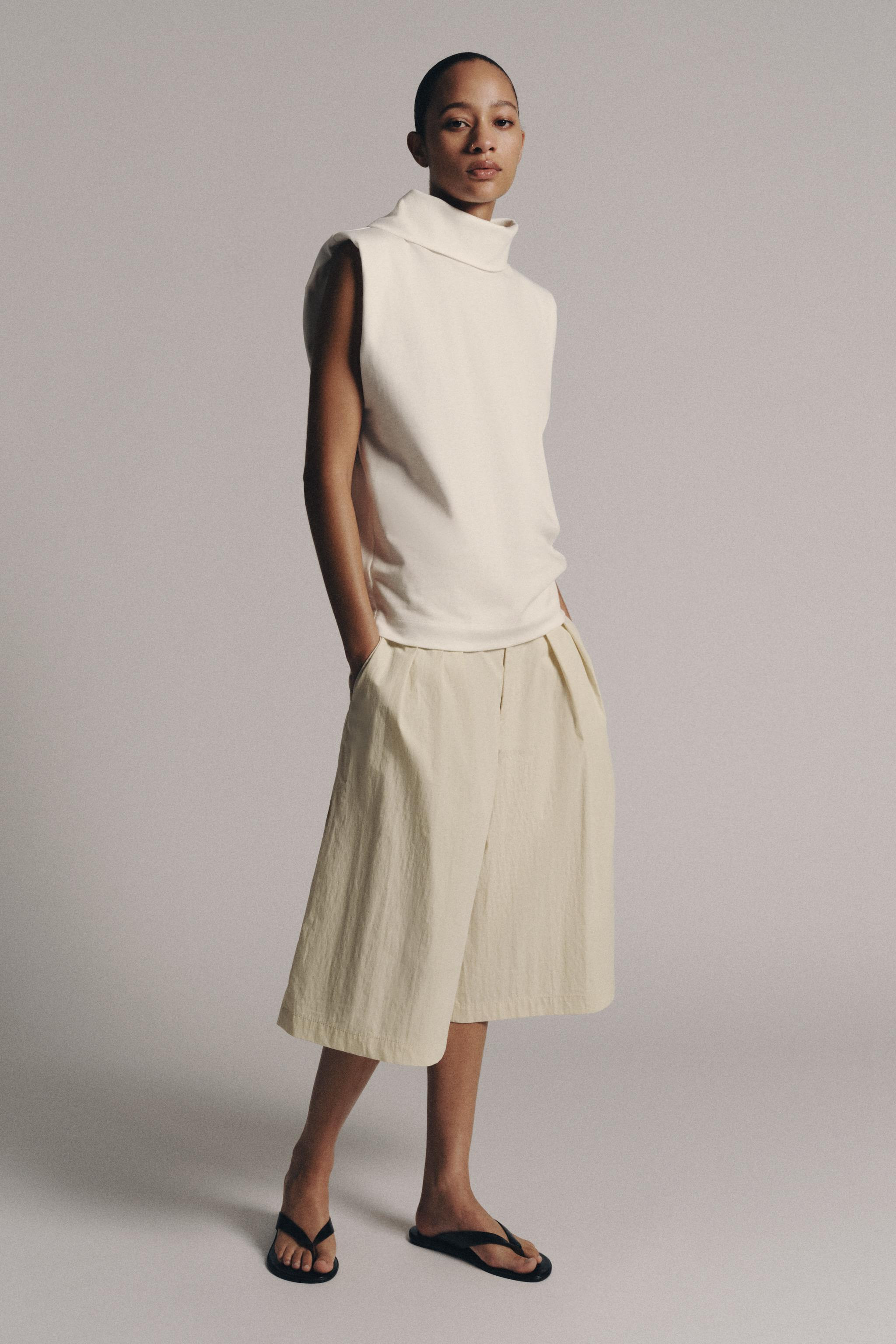 High-Neck Top with Shoulder Pads | Zara US