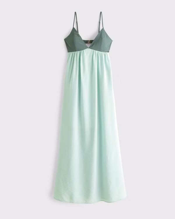 Bra-Free Clasp-Back Flowy Maxi Dress | Abercrombie & Fitch (US)