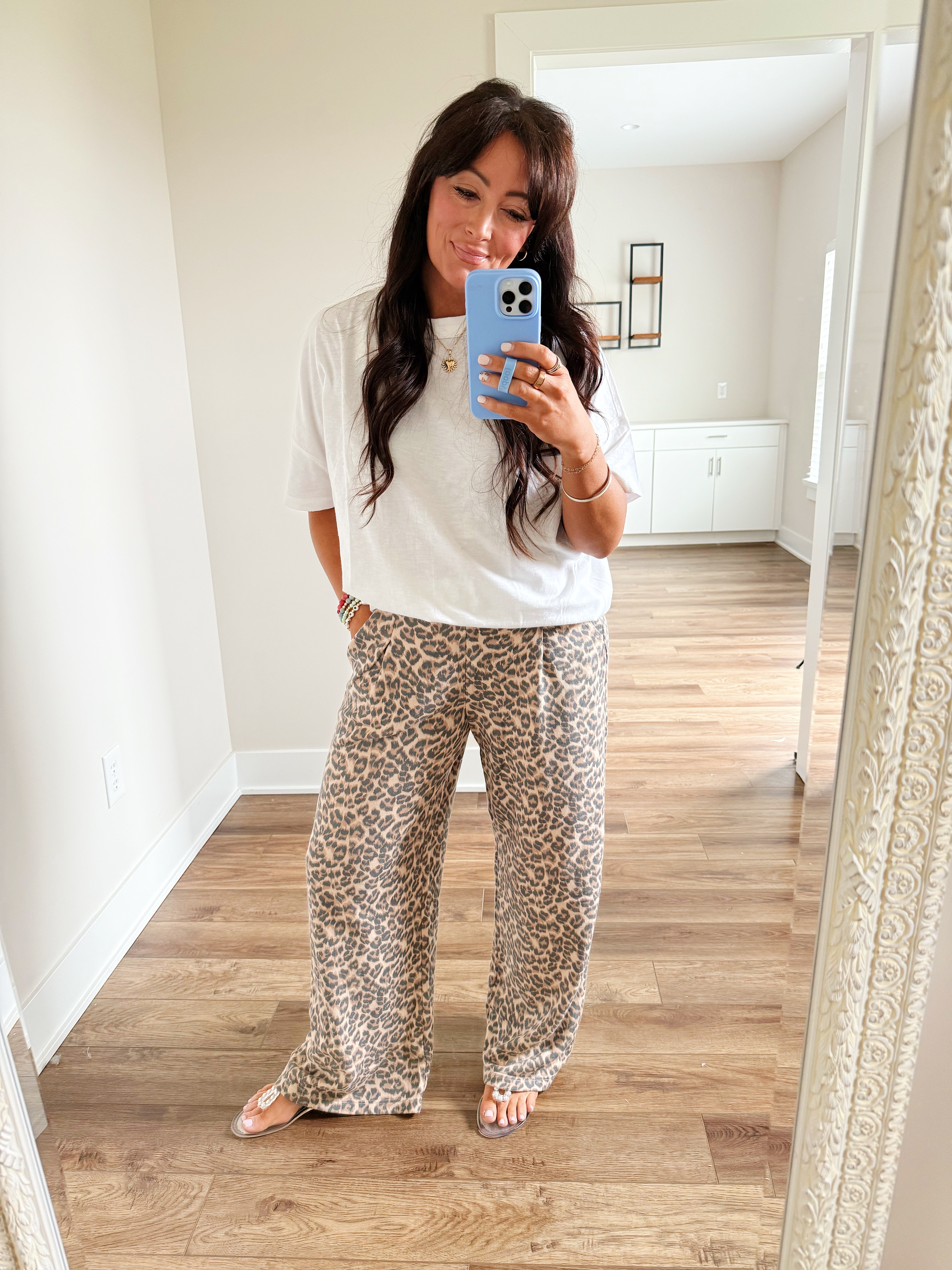 • small tee - oversized fit 
• medium pants - loose fit 

#LTKFindsUnder50 #LTKStyleTip #LTKSeasonal