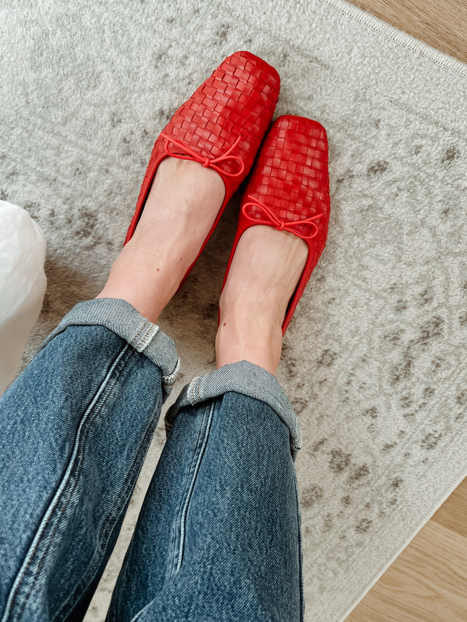 Pop of 🍒

Flats —TTS 

#LTKHoliday #LTKshoecrush