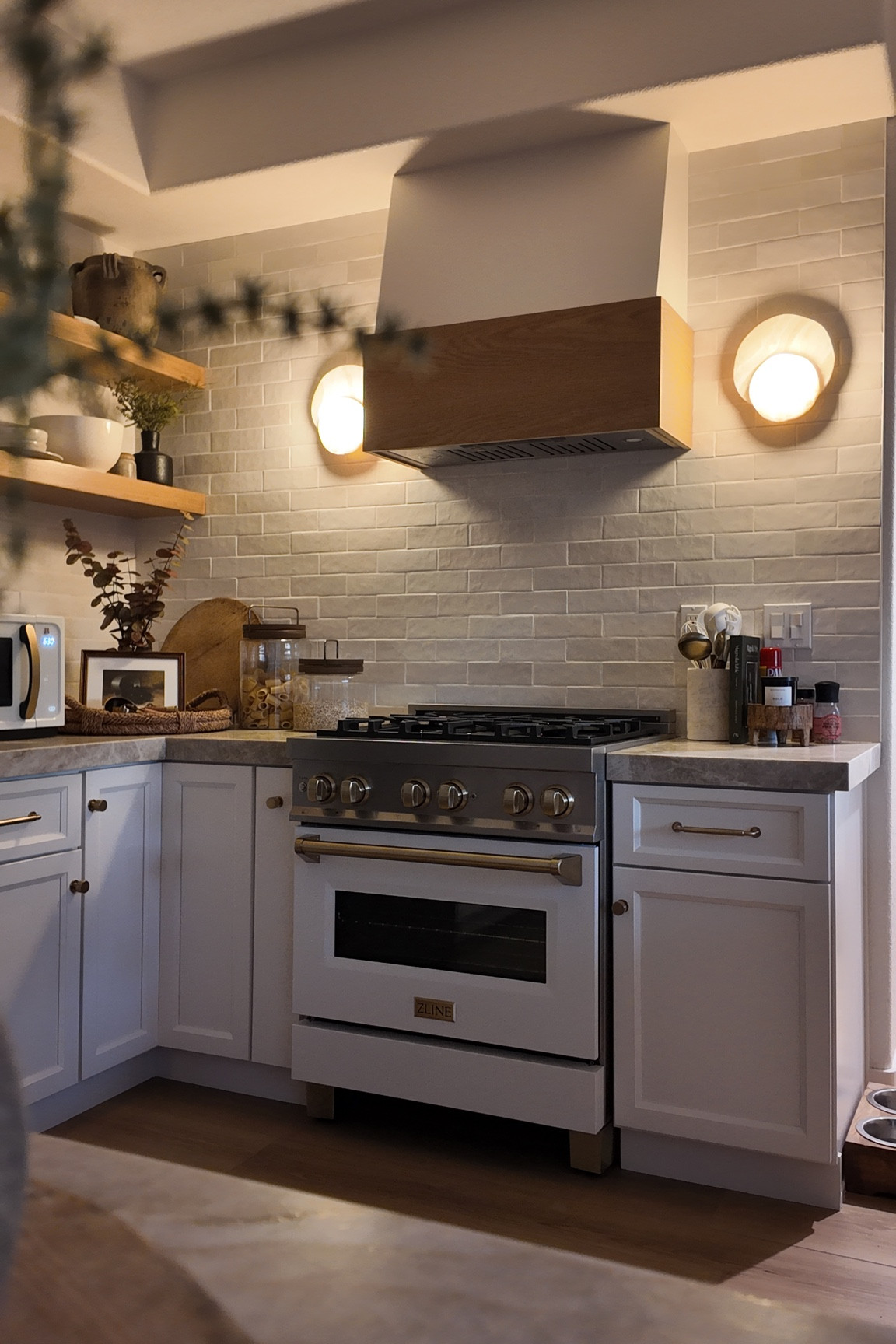 Love the warm glow of the see sconce lights!

#LTKMostLoved #LTKHome #LTKStyleTip