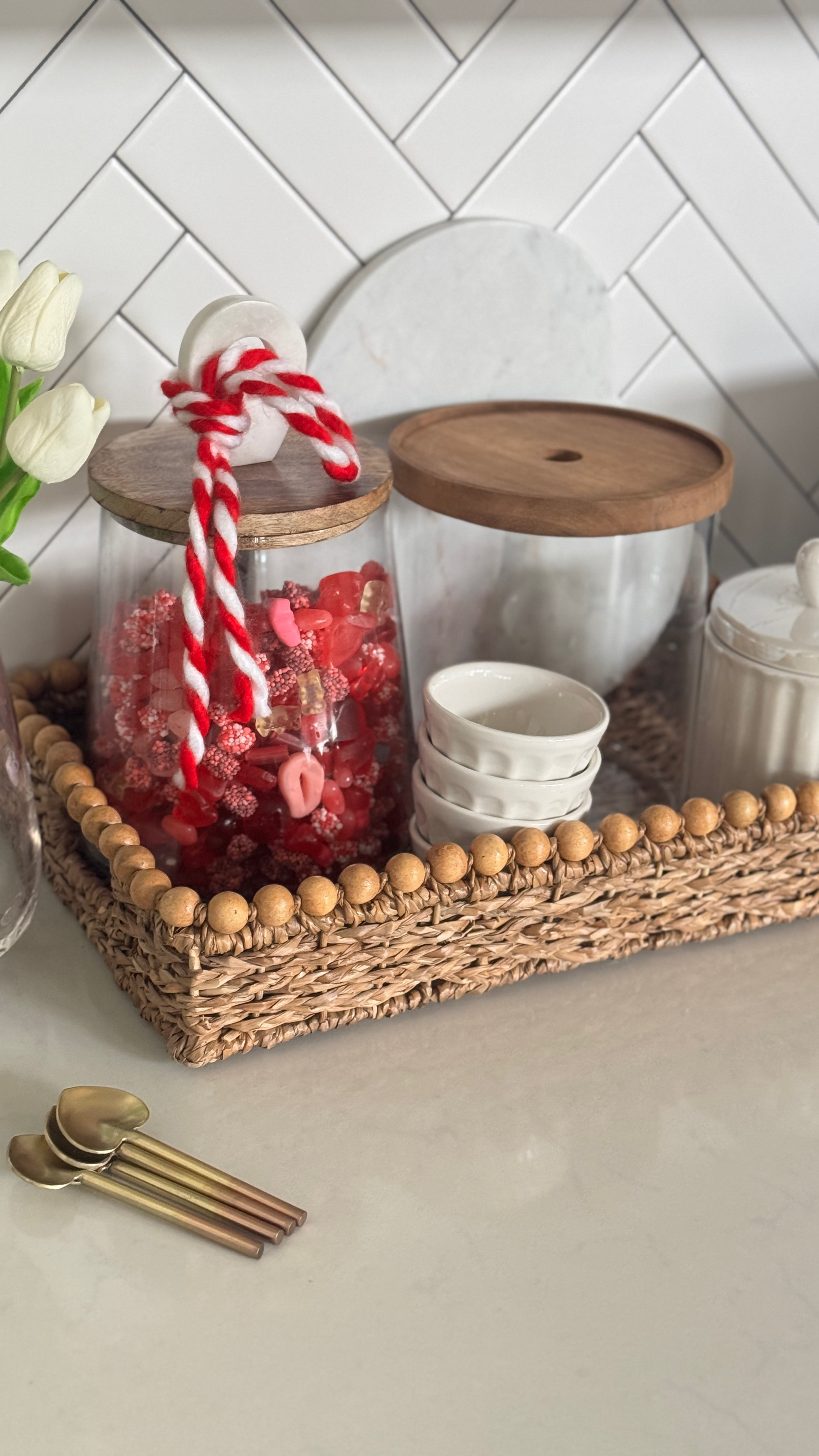 Valentine’s decor details that I’m currently loving in our kitchen 


#LTKSeasonal #LTKHome #LTKFamily