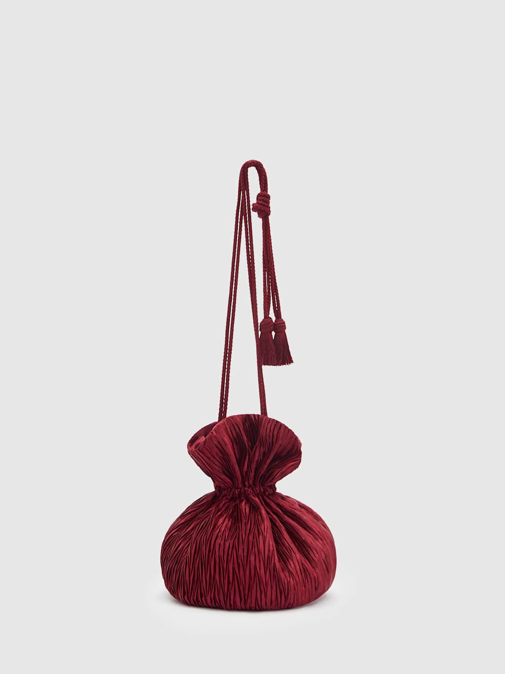 Aphrodite Pleated Pouch | Reformation (Global)