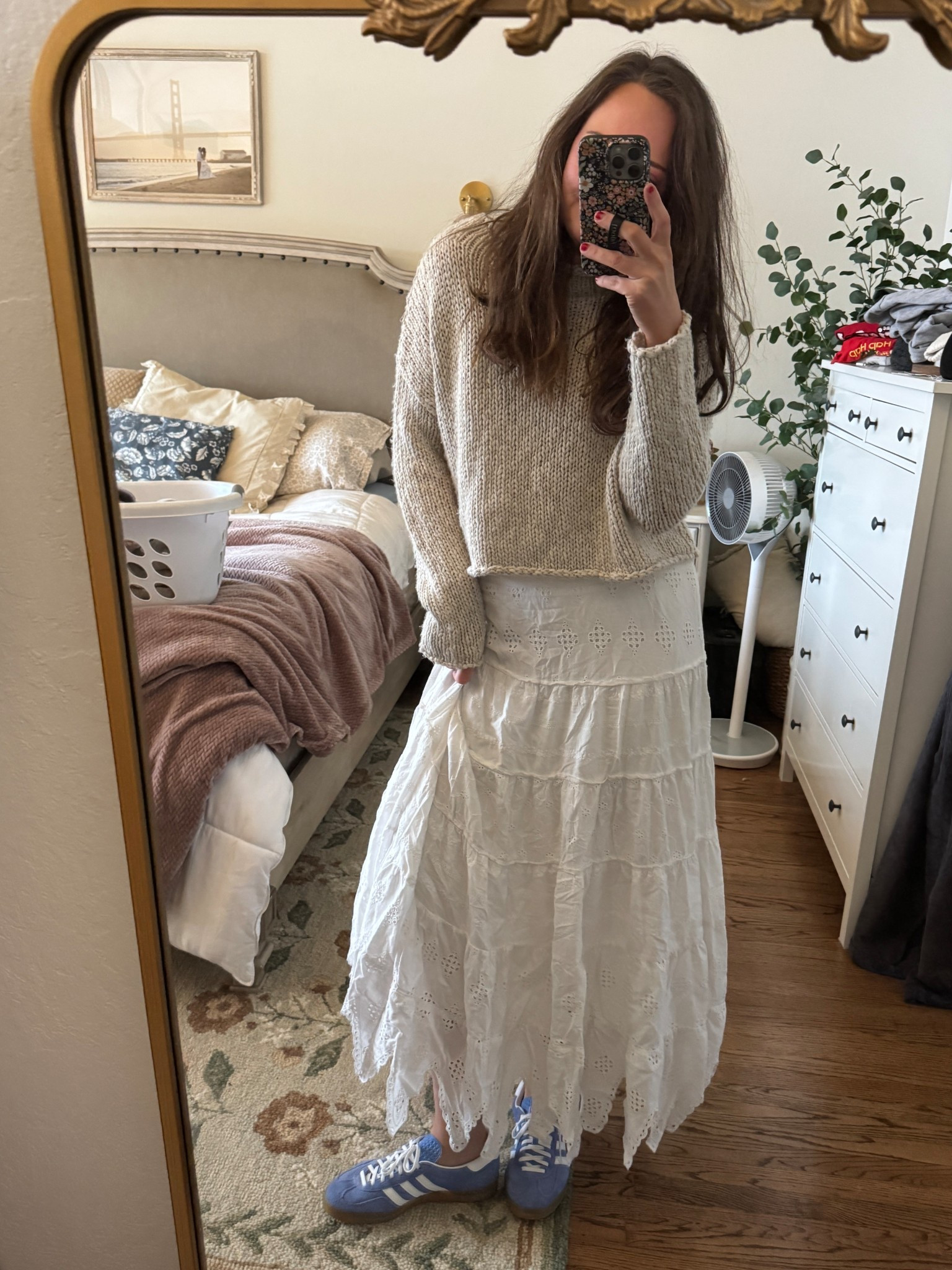 Winter whites, with a pop of blue 🤍💙 Happy Sunday, friends!!! 

#LTKSaleAlert #LTKootd #LTKgrwm