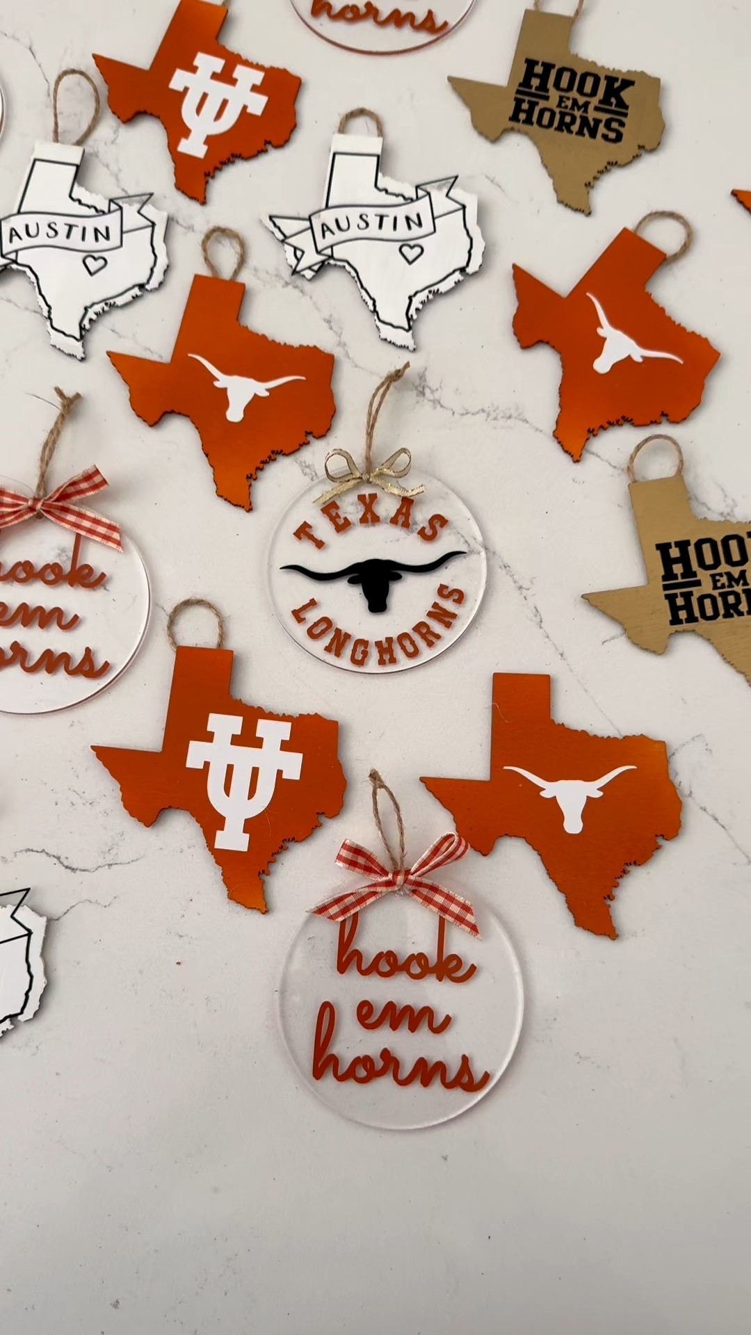 DIY College themed Christmas Ornaments 

When you can’t find the right ornaments for your Christmas tree…make them! 


#LTKHoliday #LTKHome #LTKSeasonal