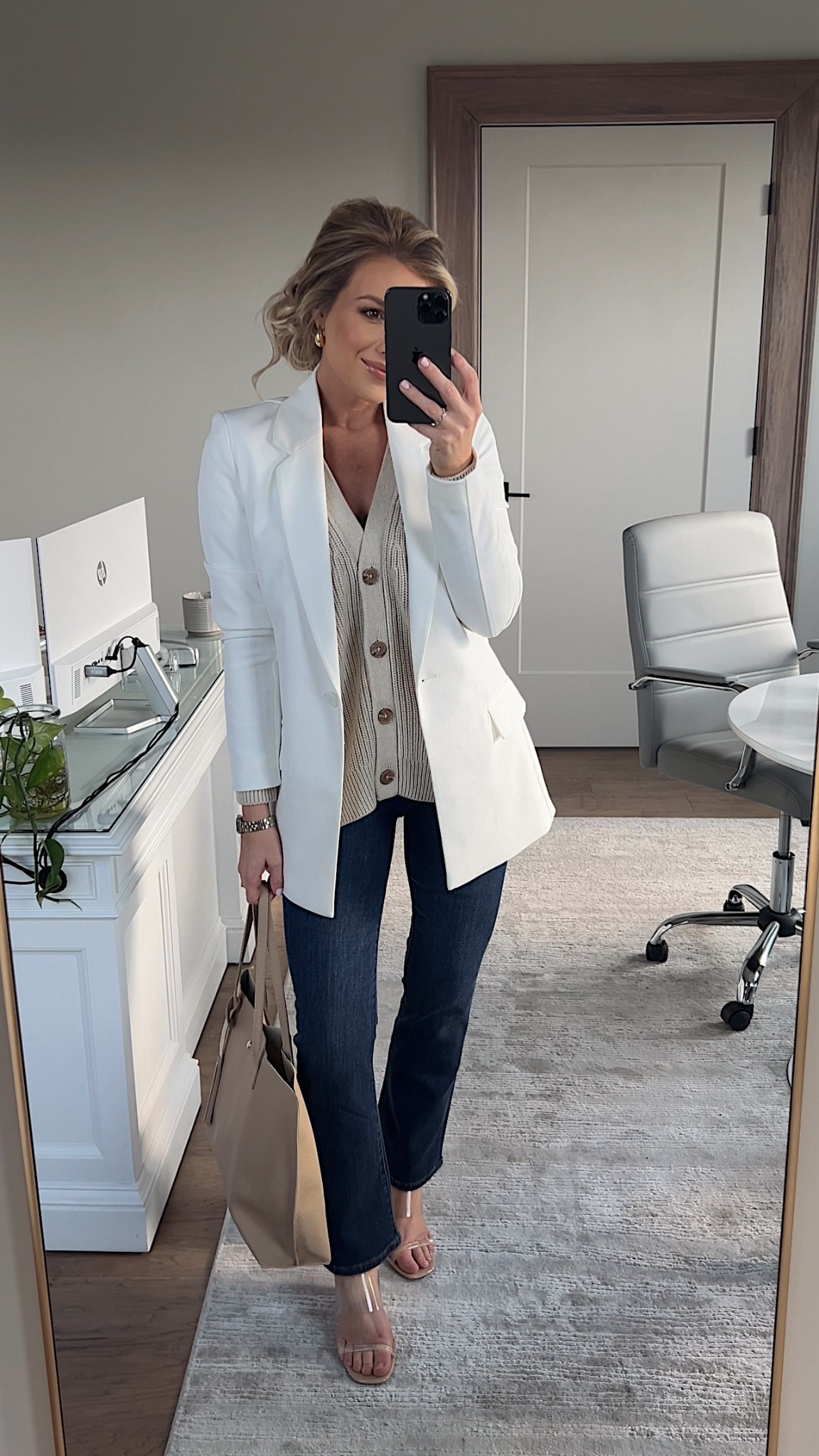 Love this early spring business casual outfit!! Blazer is a go to staple from Amazon- wearing XXS! 

Workwear, spring fashion, blazer and jeans, white blazer 

#LTKootd #LTKWorkwear