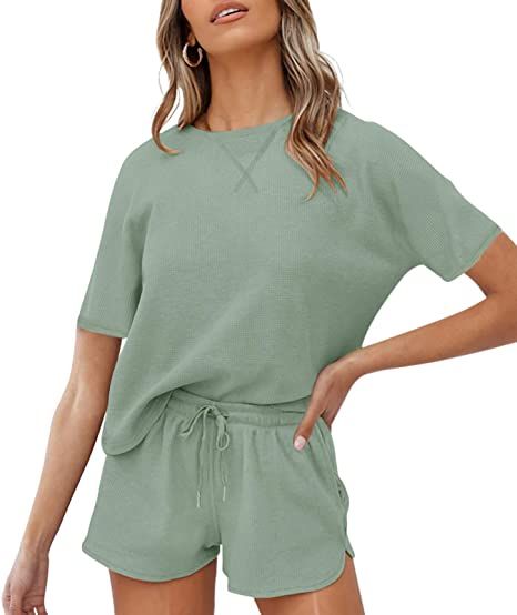 ZESICA Women's Waffle Knit Pajama Set Short Sleeve Top and Shorts Loungewear Athletic Tracksuits ... | Amazon (US)