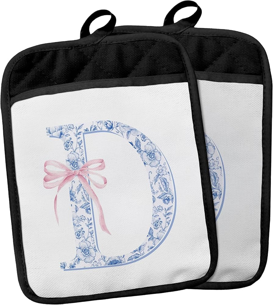 Blue and White Chinoiserie Initial Letter D Pot Holders with Pockets, Monogrammed Gifts, Blue Flo... | Amazon (US)