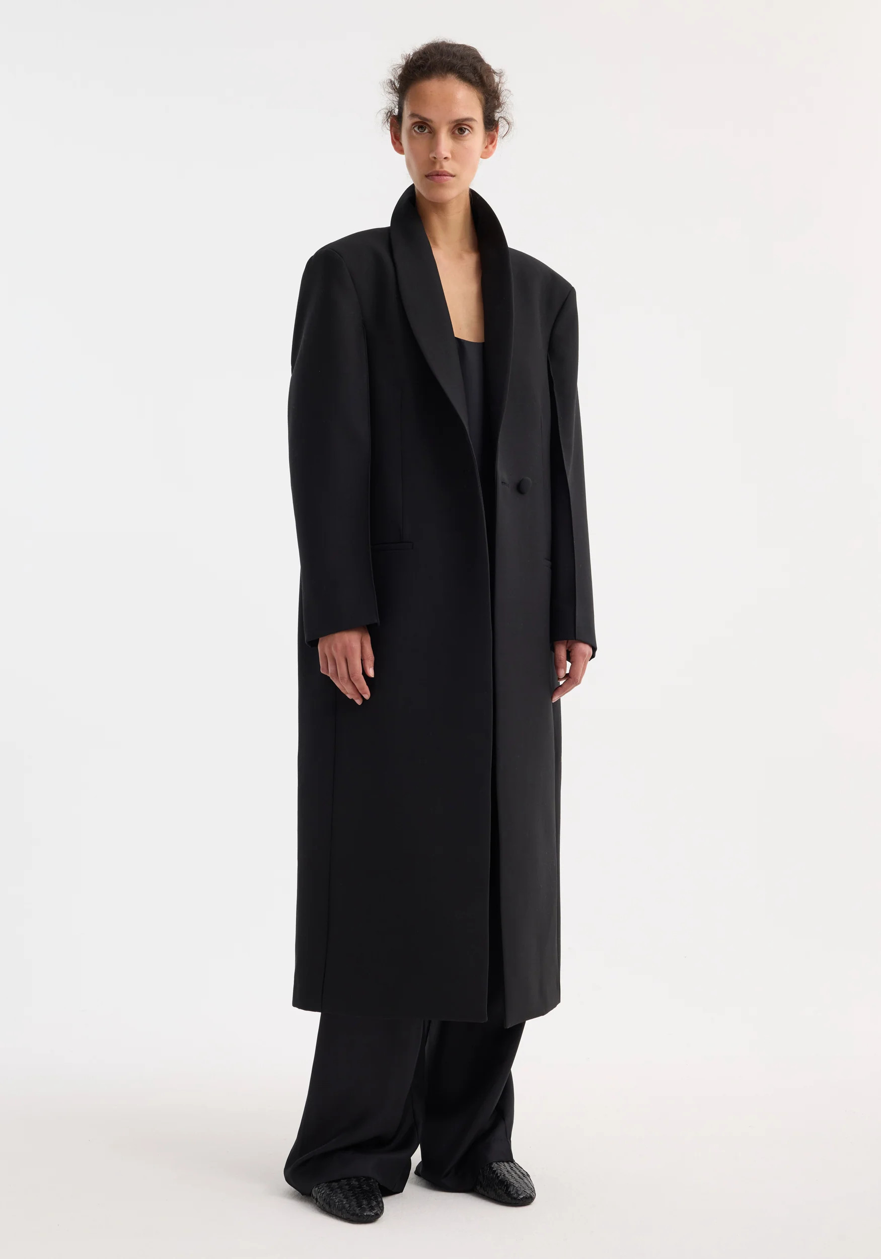 signature opera coat | black | Rohe