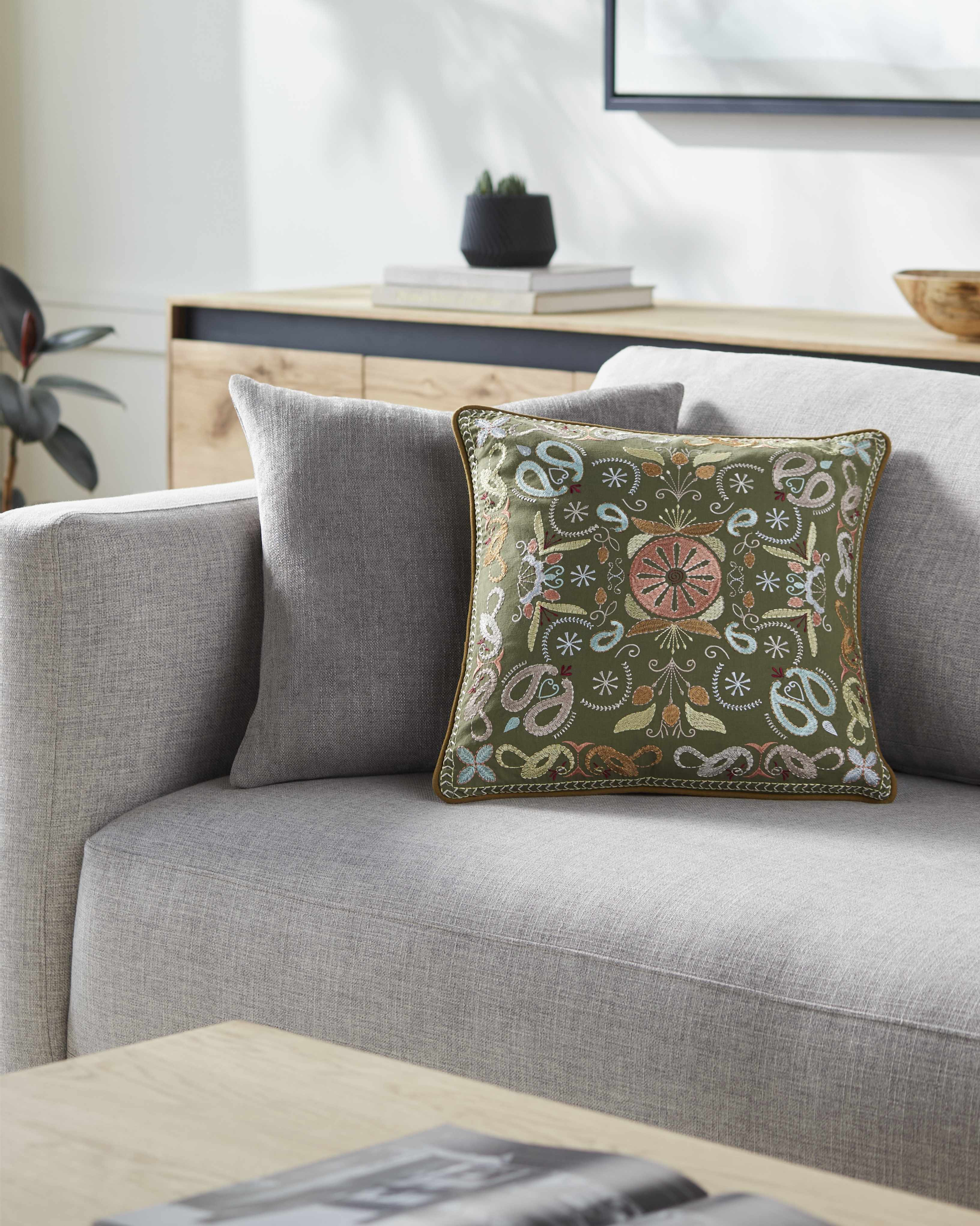 Olivan Olive Green Textured Woven Traditional Cotton Accent Pillow | Boutique Rugs