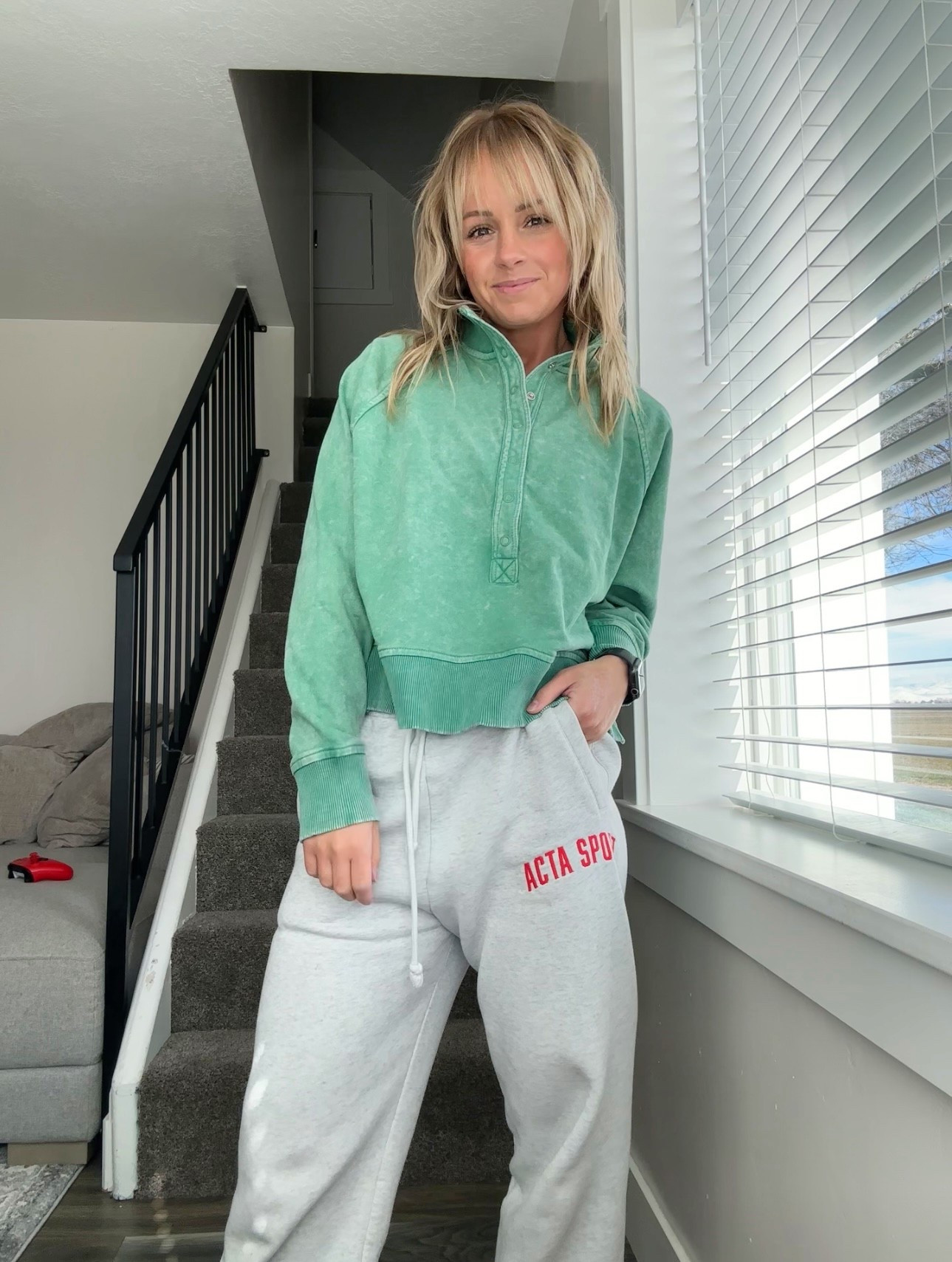 American Eagle for the win on this sweater! Perfect color for spring time and spring outfits!

#LTKgrwm #LTKSpringSale #LTKootd