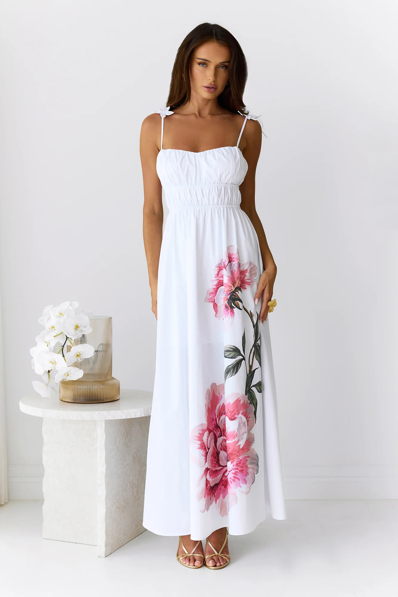 Embrace The Blooms Maxi Dress White | Hello Molly (AU)