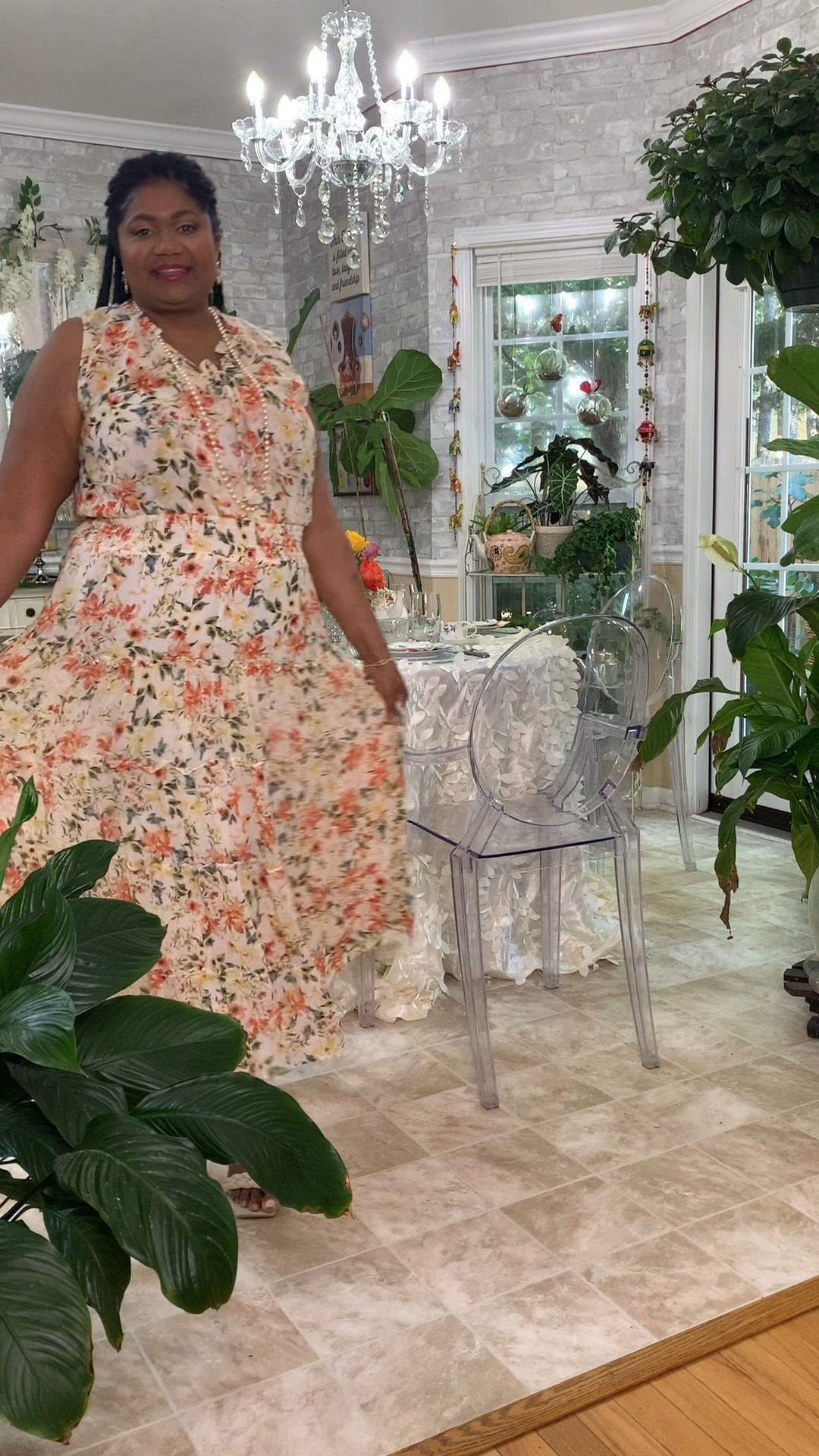 My Birthday Wish list for August 2023. Putting it out into the universe & keeping my self accountable 😅🌸 
I seem to have a new obsession with bags ….especially Chanel bags 😅 
Of course I don’t plan on getting all the bags shown ….maybe 1 or 2 😜
For sure I want the Swarovski rectangle earrings but likely in green, pink or yellow 

#LTKFind #LTKGiftGuide #LTKstyletip