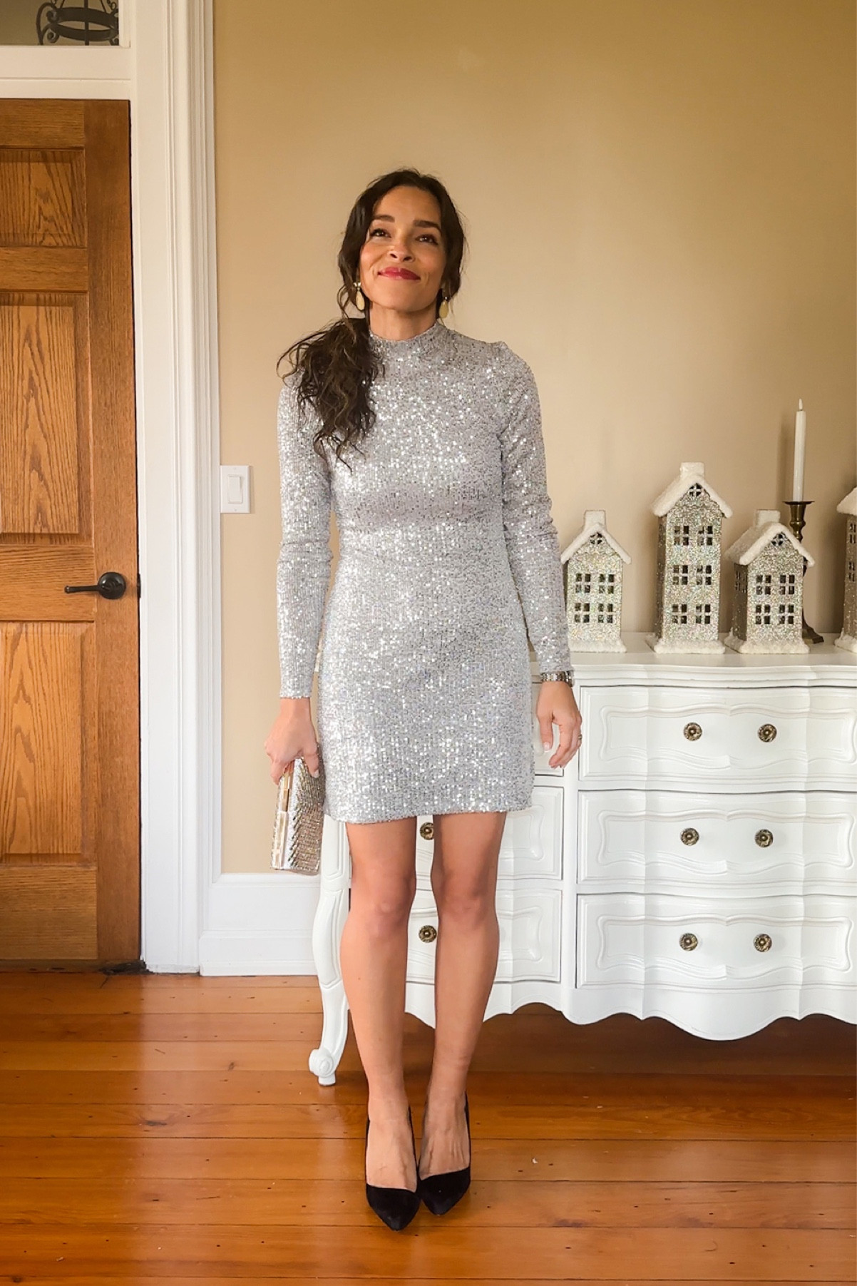 A fun dress for NYE! Wearing a size small but probably would have preferred a medium. (I’m 5’5” for reference.)

#LTKfindsunder100 #LTKHoliday #LTKSeasonal