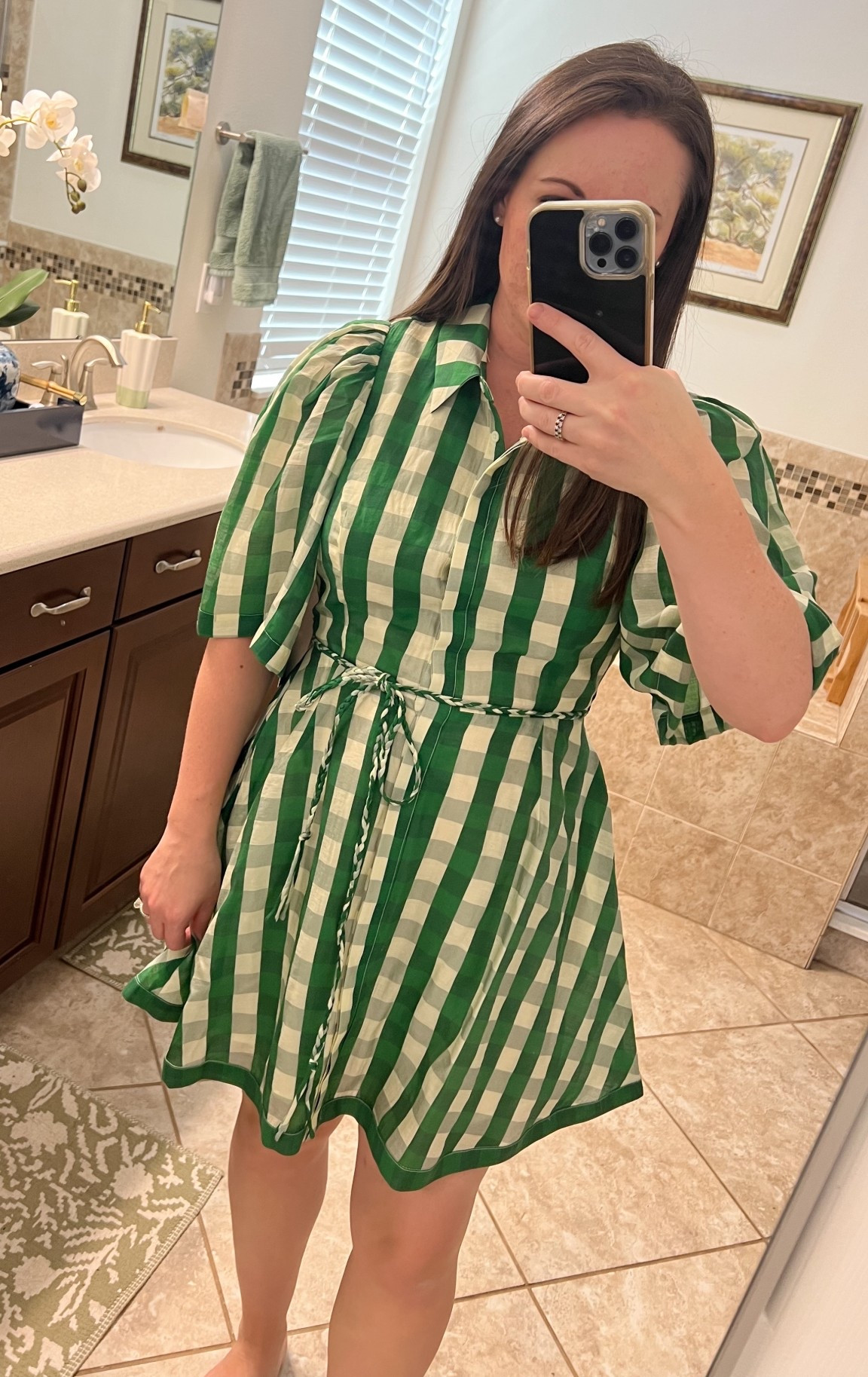 Masters dress perfection! Green gingham, puff sleeves, and a braided belt! Add a sweater over your shoulders for a chilly morning and your favorite sneakers!


Masters outfit
Augusta 
Golf outfit
Golf tournament 
Green and yellow

#LTKootd #LTKTravel #LTKSeasonal