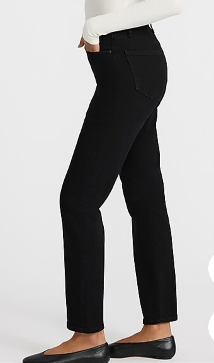 Petite high waisted slim black jeans.Great jeans for short women. Petite fashion. Petite clothing. For more style tips and finds for short women, read glambutfirstcoffee.com

#LTKPetite #LTKMidsize