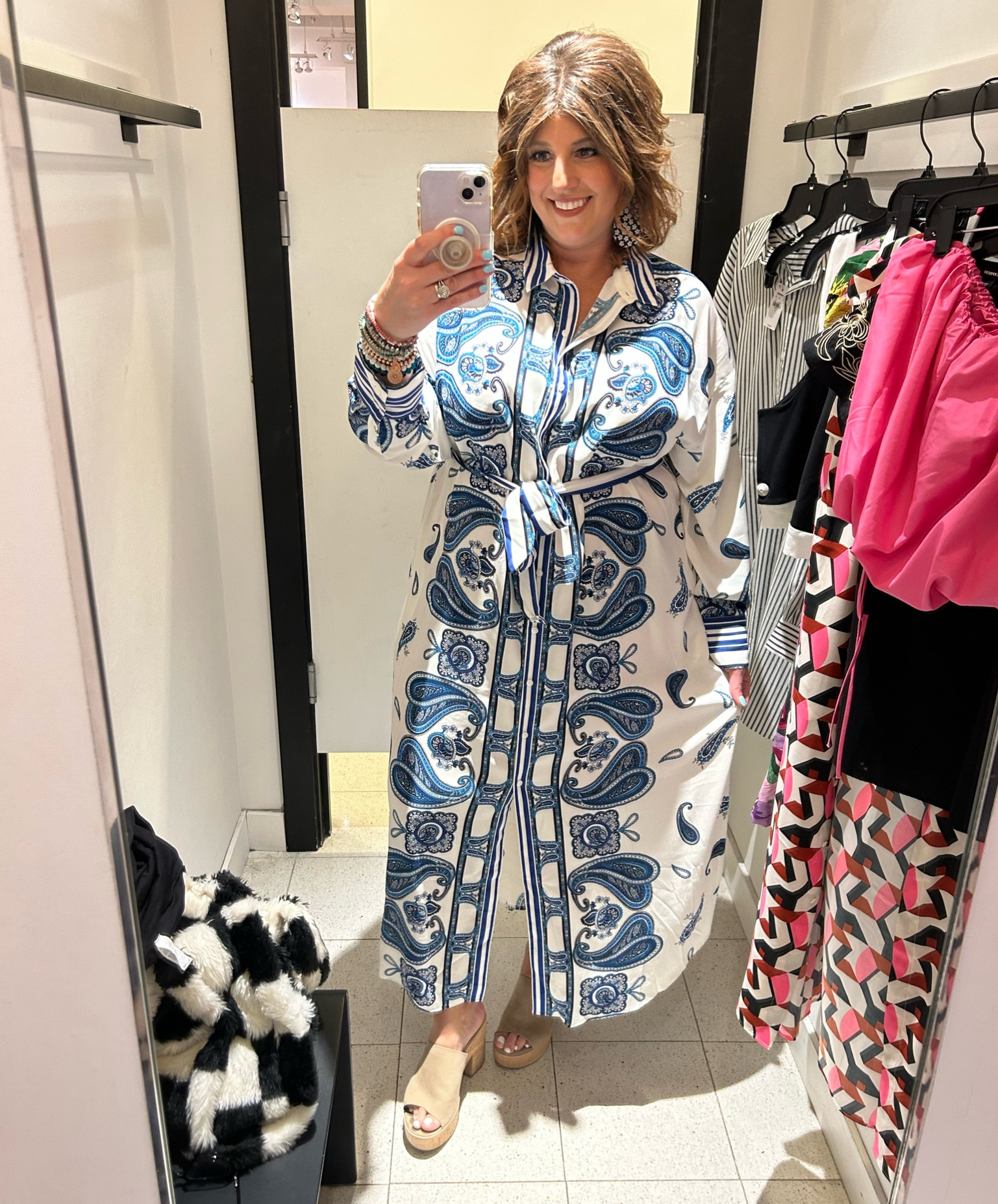 Gorgeous shirt dress!! #cutefind #express maxi graduation workwear

#LTKstyletip #LTKmidsize #LTKworkwear