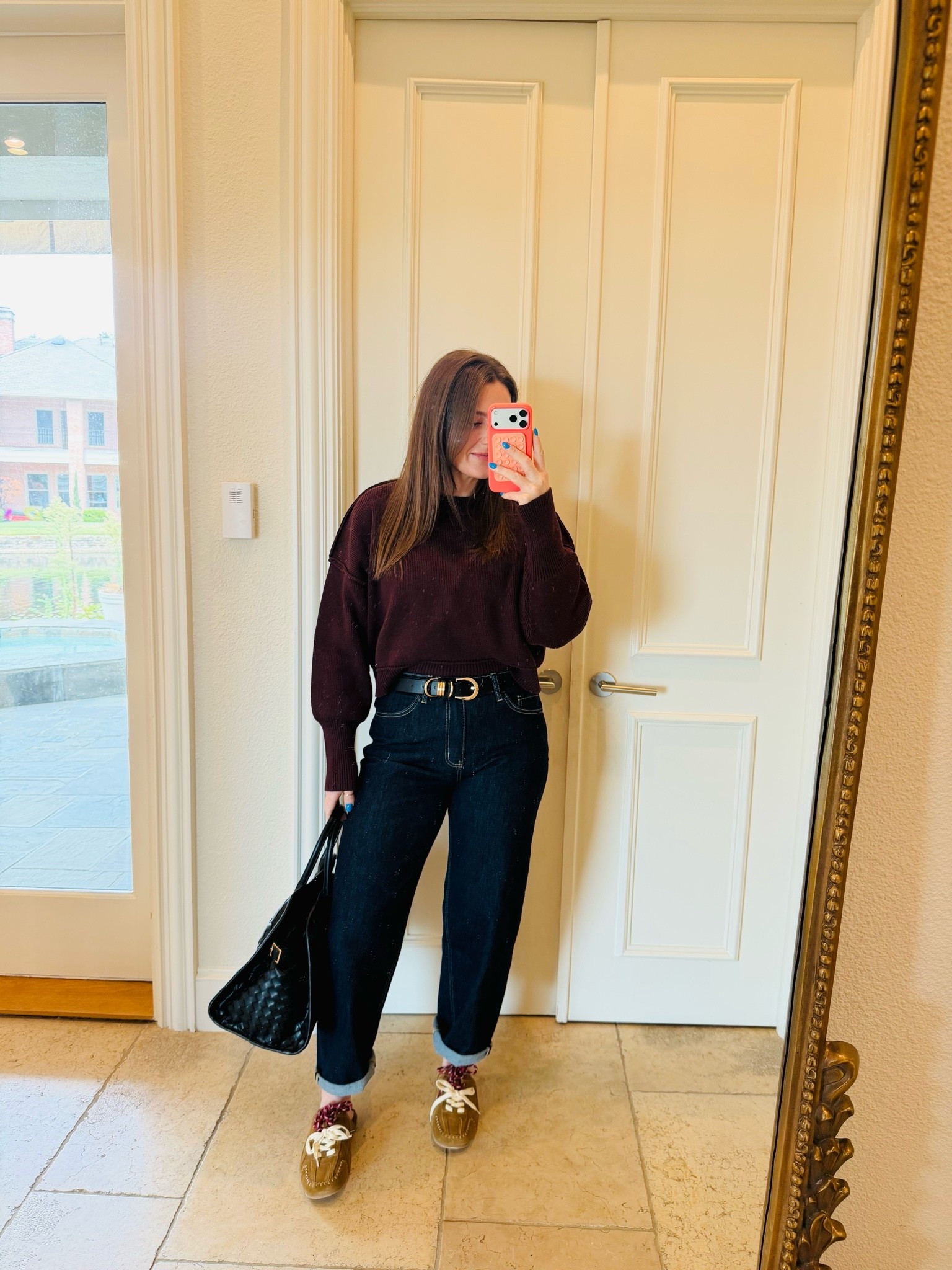 Use code DANIELLE40 for 40% off at VICI
Top: large 
Jeans: 28 
Belt: large 
All run true to size

#LTKgrwm #LTKootd #LTKWorkwear