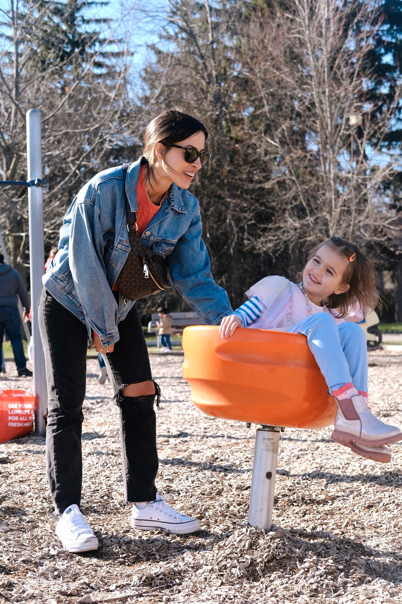 Park fit - sweater is on sale!

#LTKsalealert #LTKfamily #LTKitbag