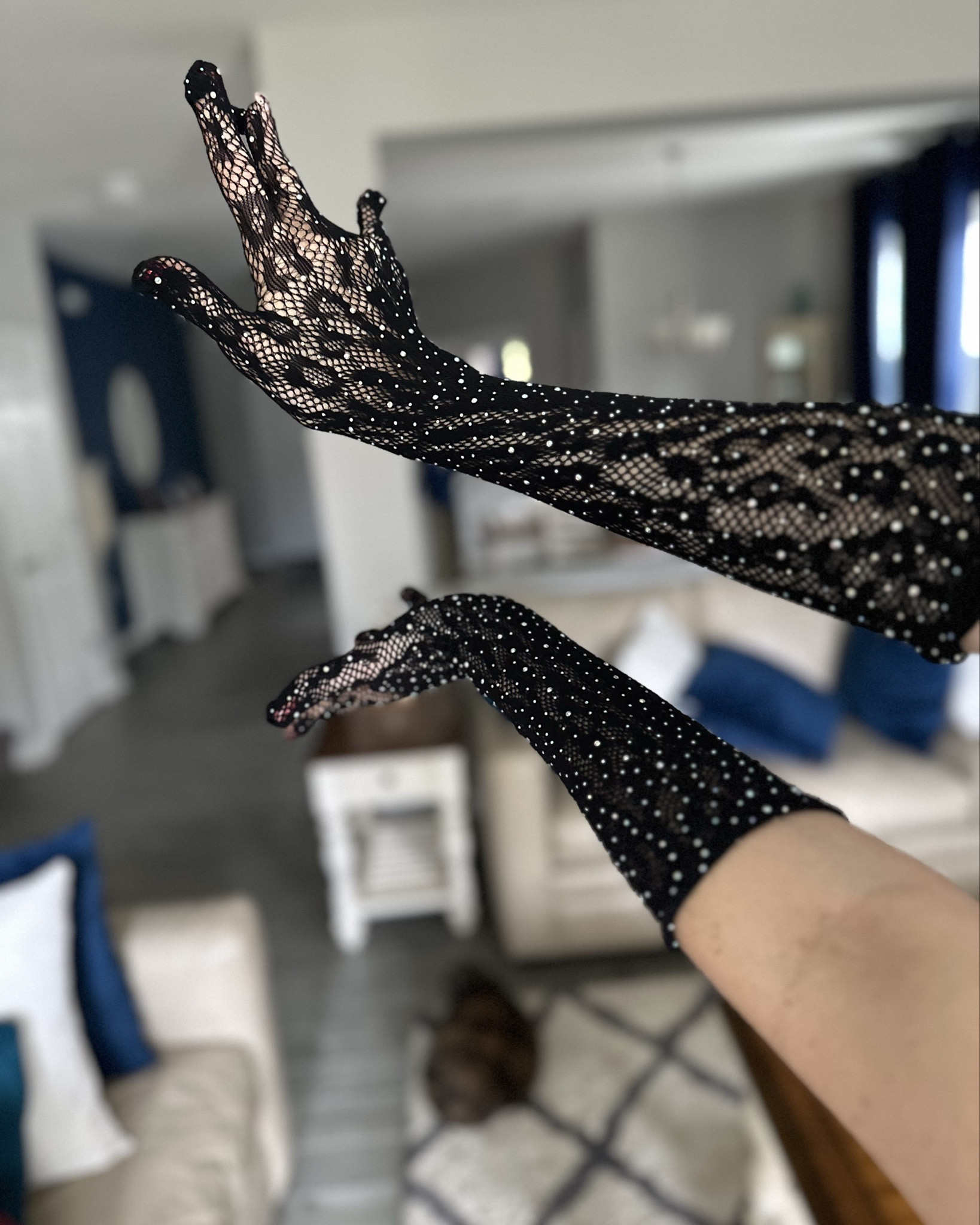 Fancy and glamorous animal print sparkly gloves 
🖤 can we make wearing gloves a thing again??!

#LTKFindsUnder50 #LTKTall #LTKFindsUnder100