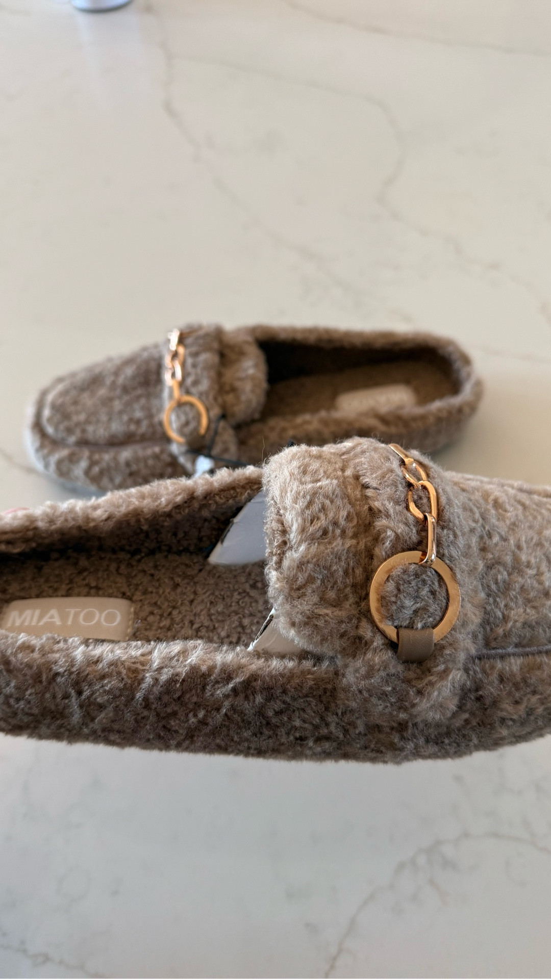 Walmart mules

#LTKHome #LTKFindsUnder50 #LTKTravel