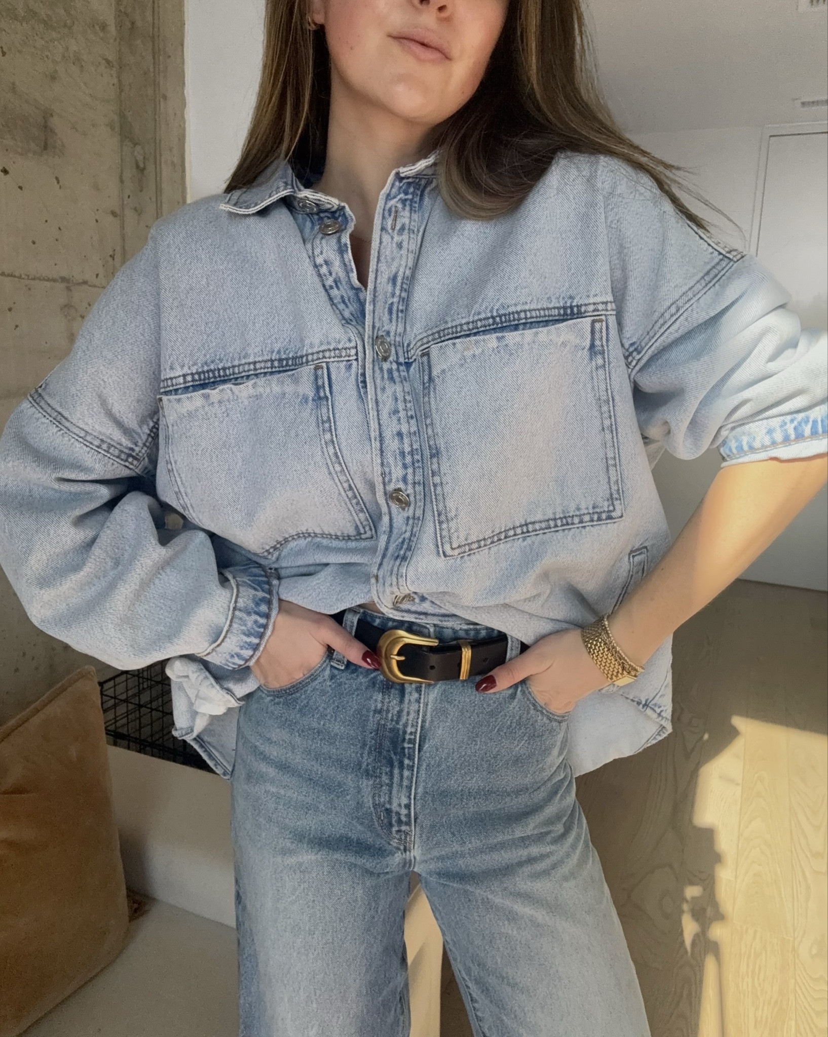 Denim on denim 💙 this is an old men’s Zara shirt but I linked similar!

Denim
Denim look
Canadian tuxedo
Style

#LTKootd