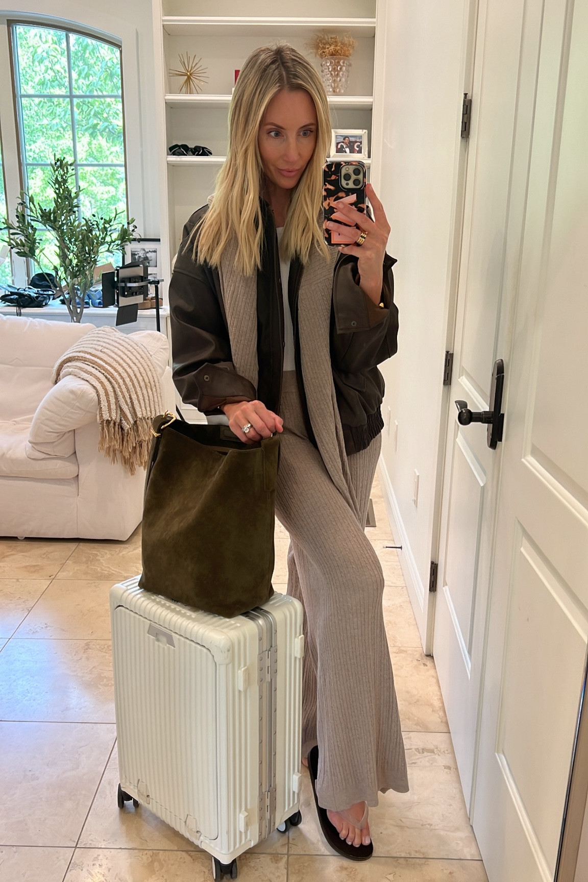 The best cableknit set. It is so comfy and so stretchy. This is also the best brown bomber jacket.

#LTKStyleTip