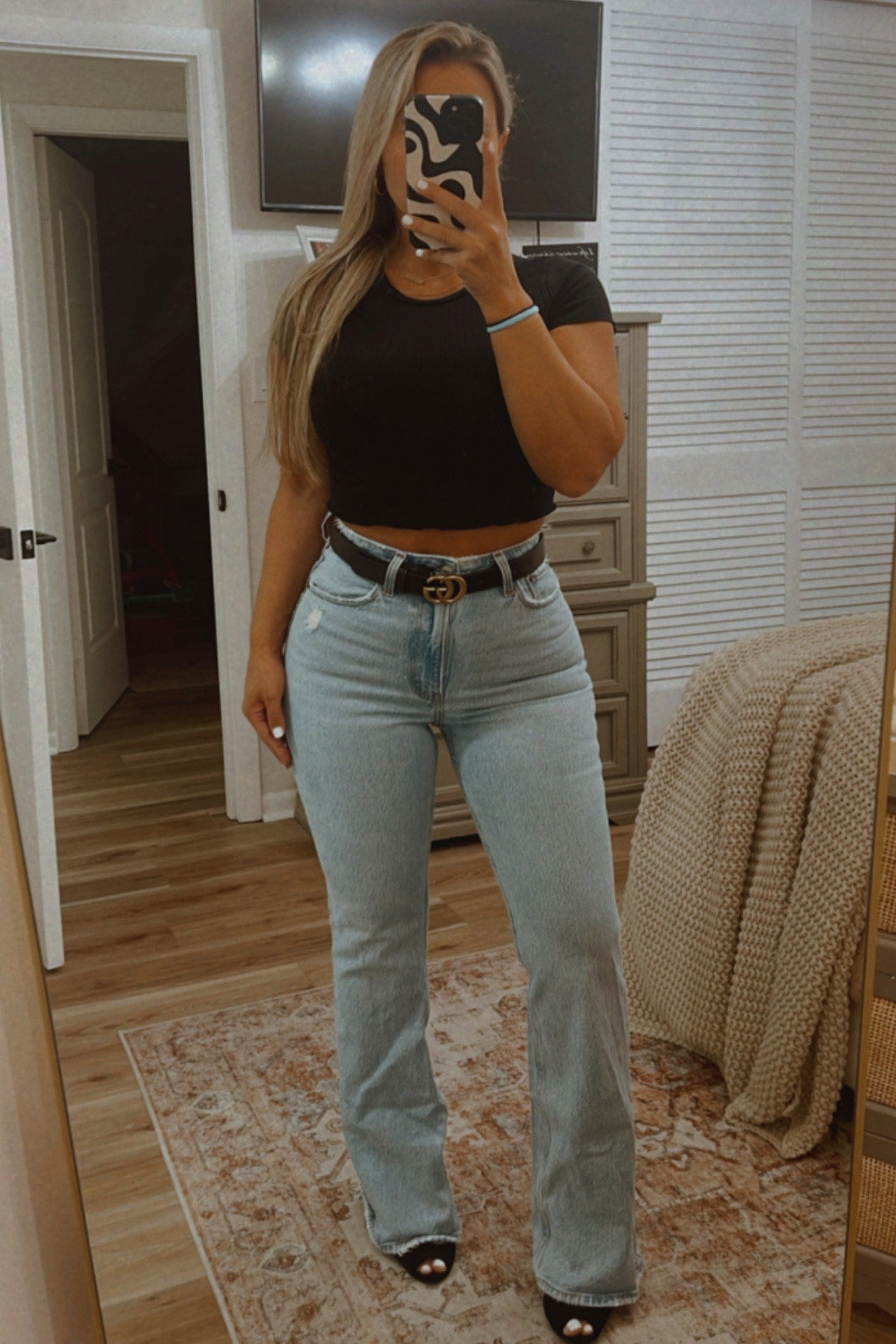 One of my fave pair of Abercrombie jeans! On sale 🤎 #abercrombie #denim #jeans #fallfashion

#LTKsalealert #LTKstyletip #LTKSale