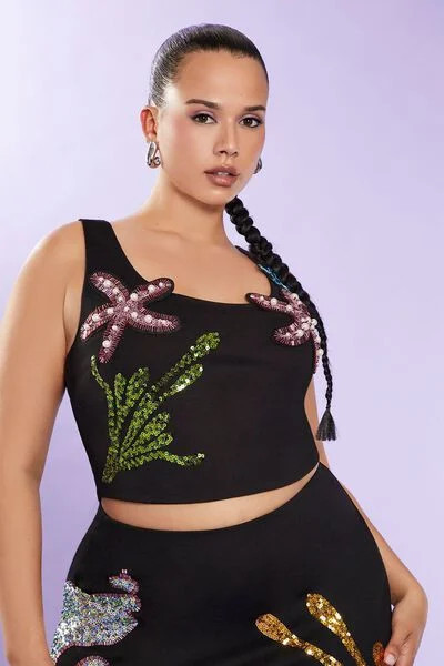 Plus Size Sequin Starfish Crop Top | Forever 21