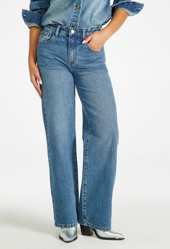 Billie Mid Rise Straight Leg Jeans | JustFab