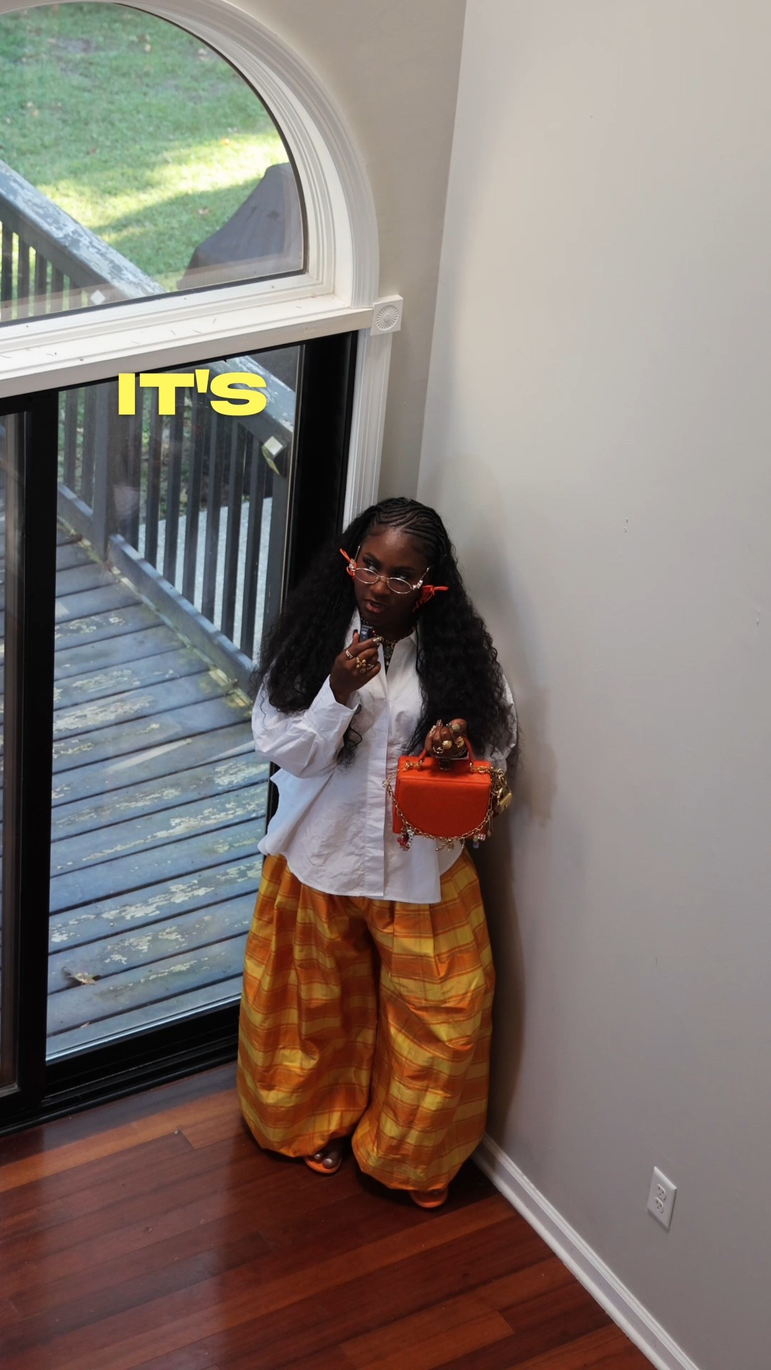 Loved how flowy these pants are

#LTKStyleTip #LTKShoeCrush #LTKFindsUnder100