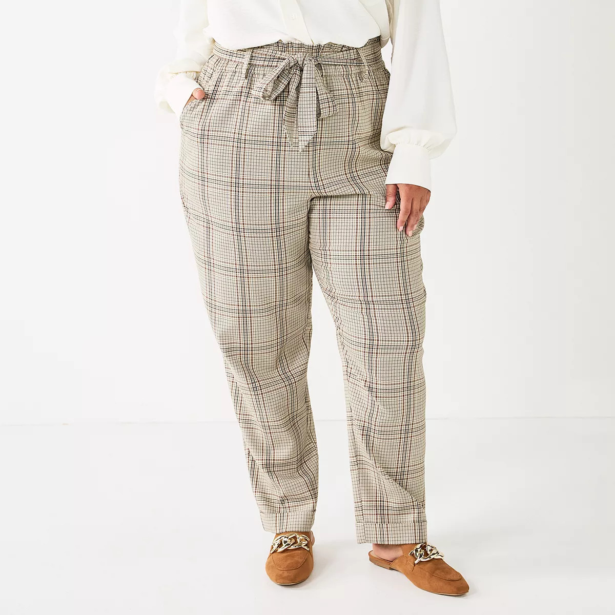 Juniors' Plus Size SO® High-Rise Paperbag Tapered Leg Pants | Kohl's