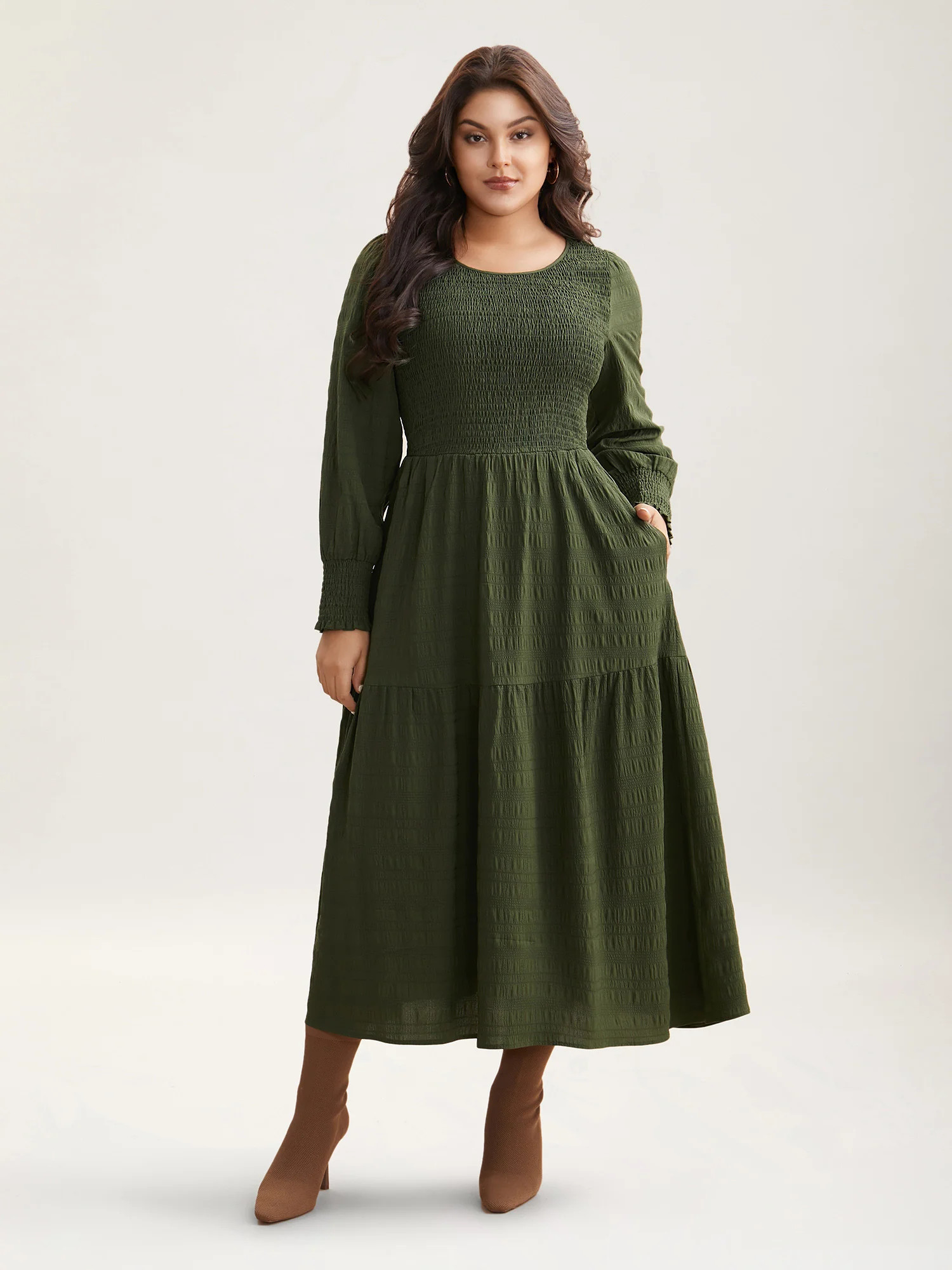 Plain Textured Shirred Midi Dress | Bloomchic