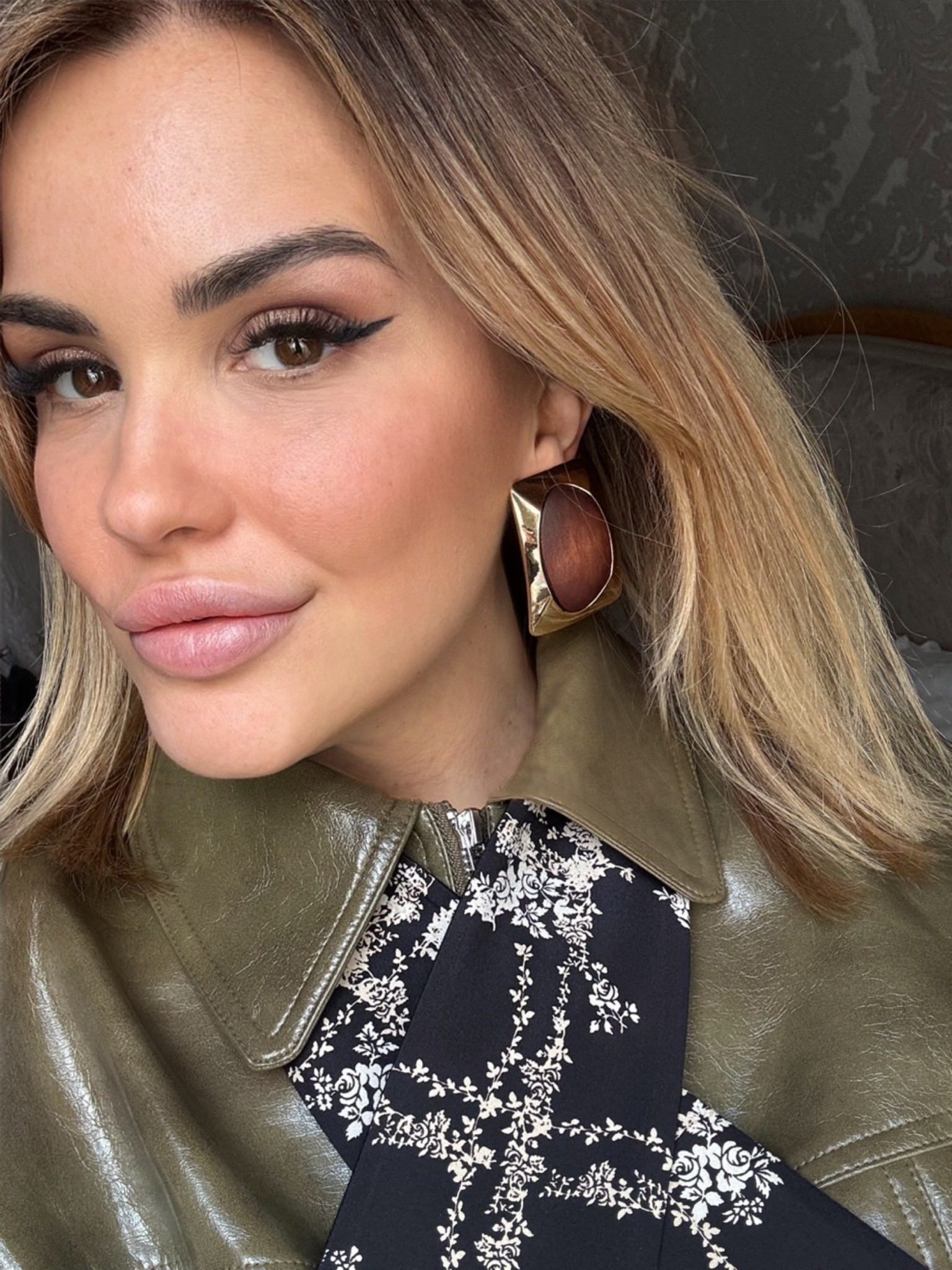 These Mango earrings are such a bargain, not heavy at all but really extra light 🥰


#LTKitalia #LTKeurope #LTKspring