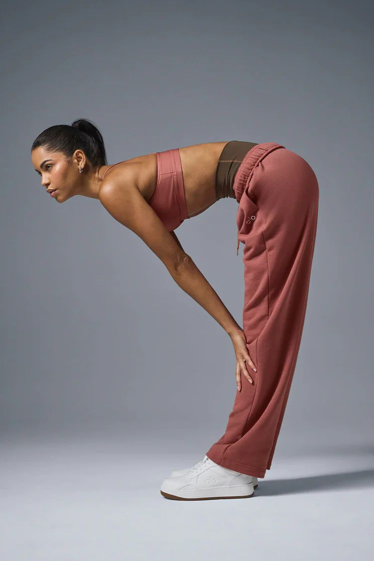 Accolade Straight Leg Sweatpant - Soft Terracotta | Alo Yoga