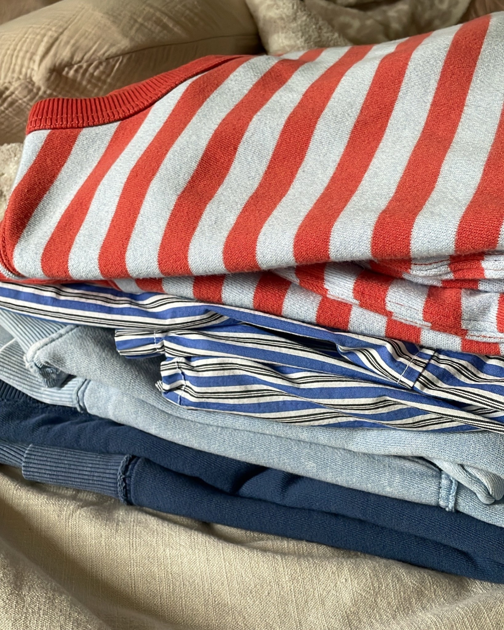 Blue + stripe era 🩵
@Aerie & old navy + more finds


#LTKootd