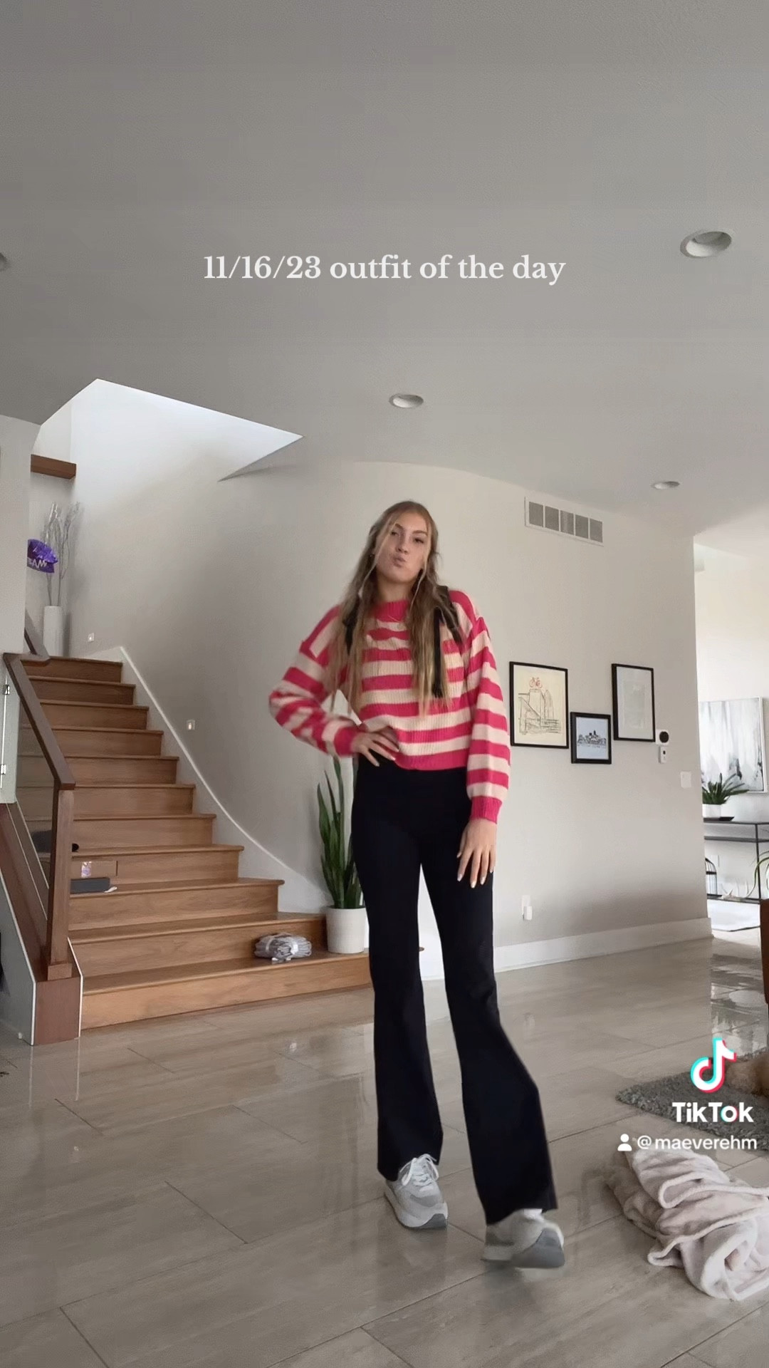 OOTD

#LTKGiftGuide #LTKVideo #LTKfindsunder100