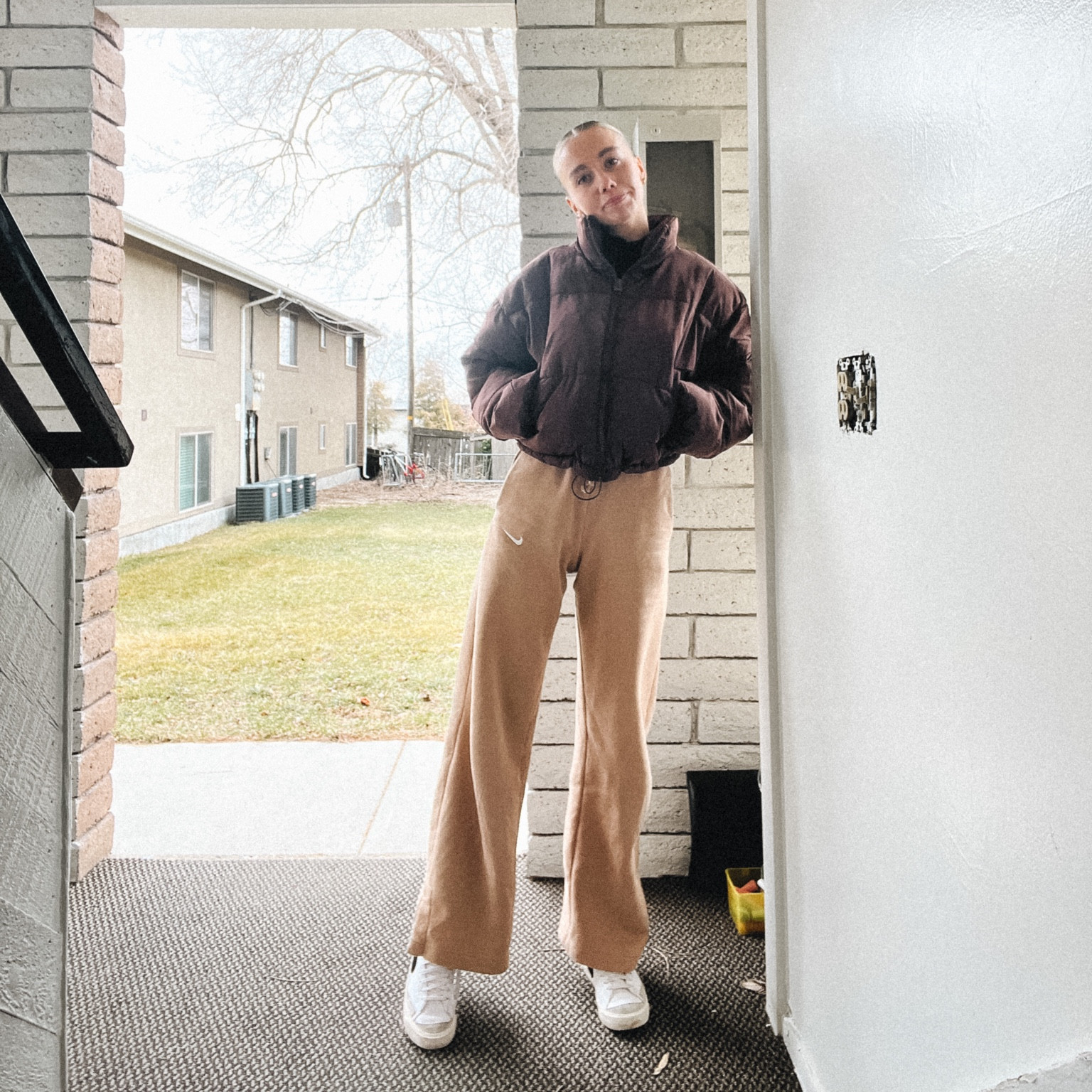 The comfiest most stylish nike sweats ever! They are so fuzzy and soft on the inside and the fit is so flattering. It’s a way to be comfy but look cute at the same time

#LTKfit #LTKunder100 #LTKFind