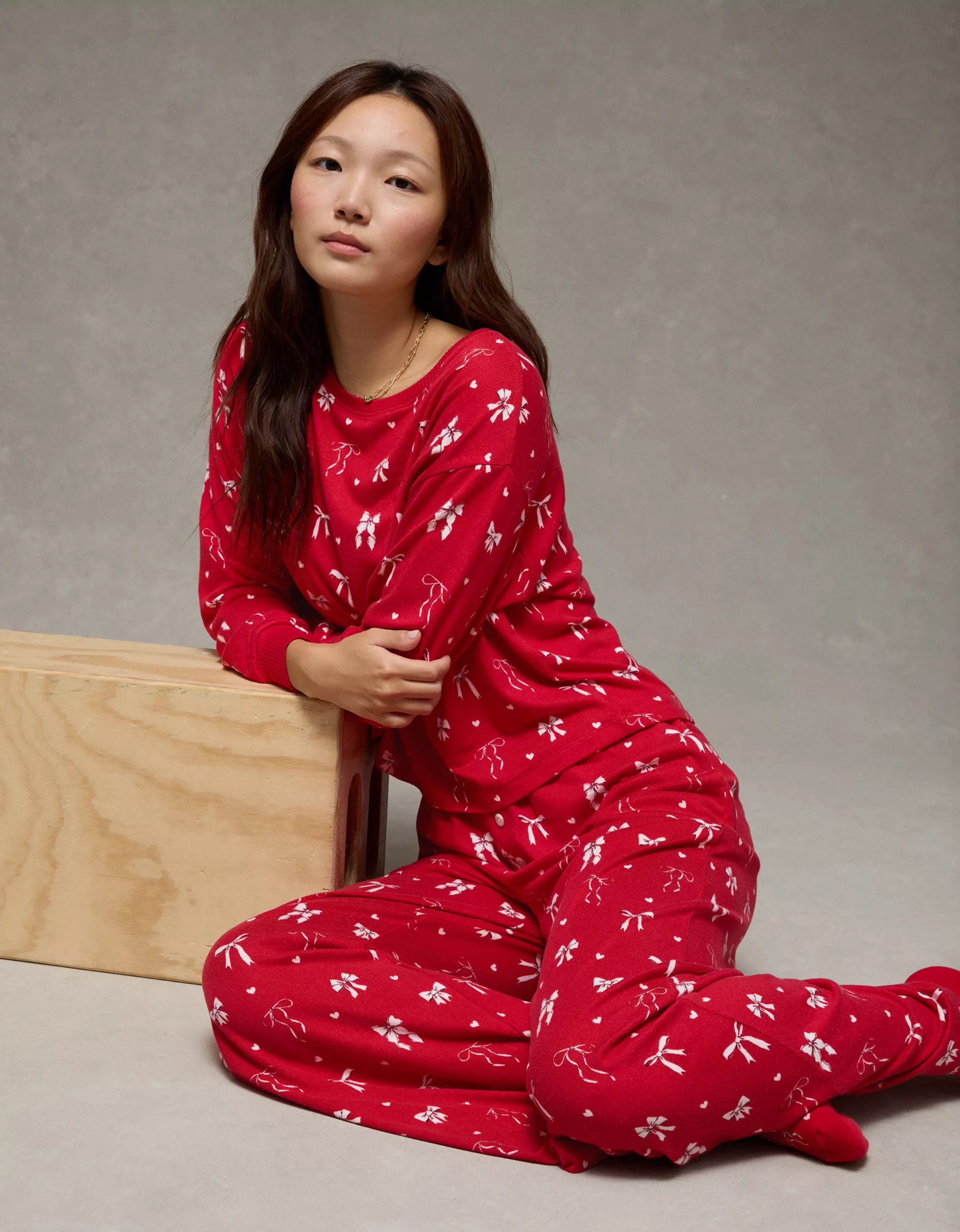 AE Luxe Plush Long-Sleeve & Pant PJ Set | American Eagle Outfitters (US & CA)