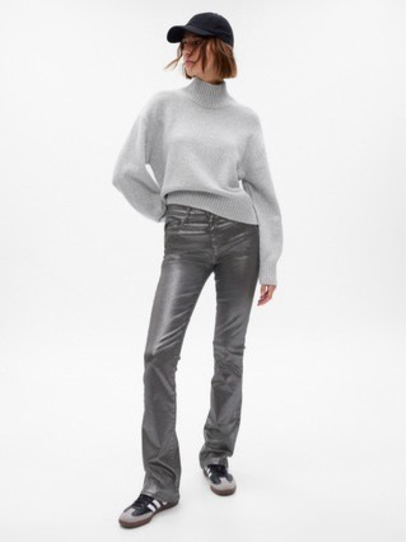 The Metallic Jean you need this season !

#metallics #denim #agelessstyle

#LTKstyletip #LTKHoliday #LTKfindsunder100