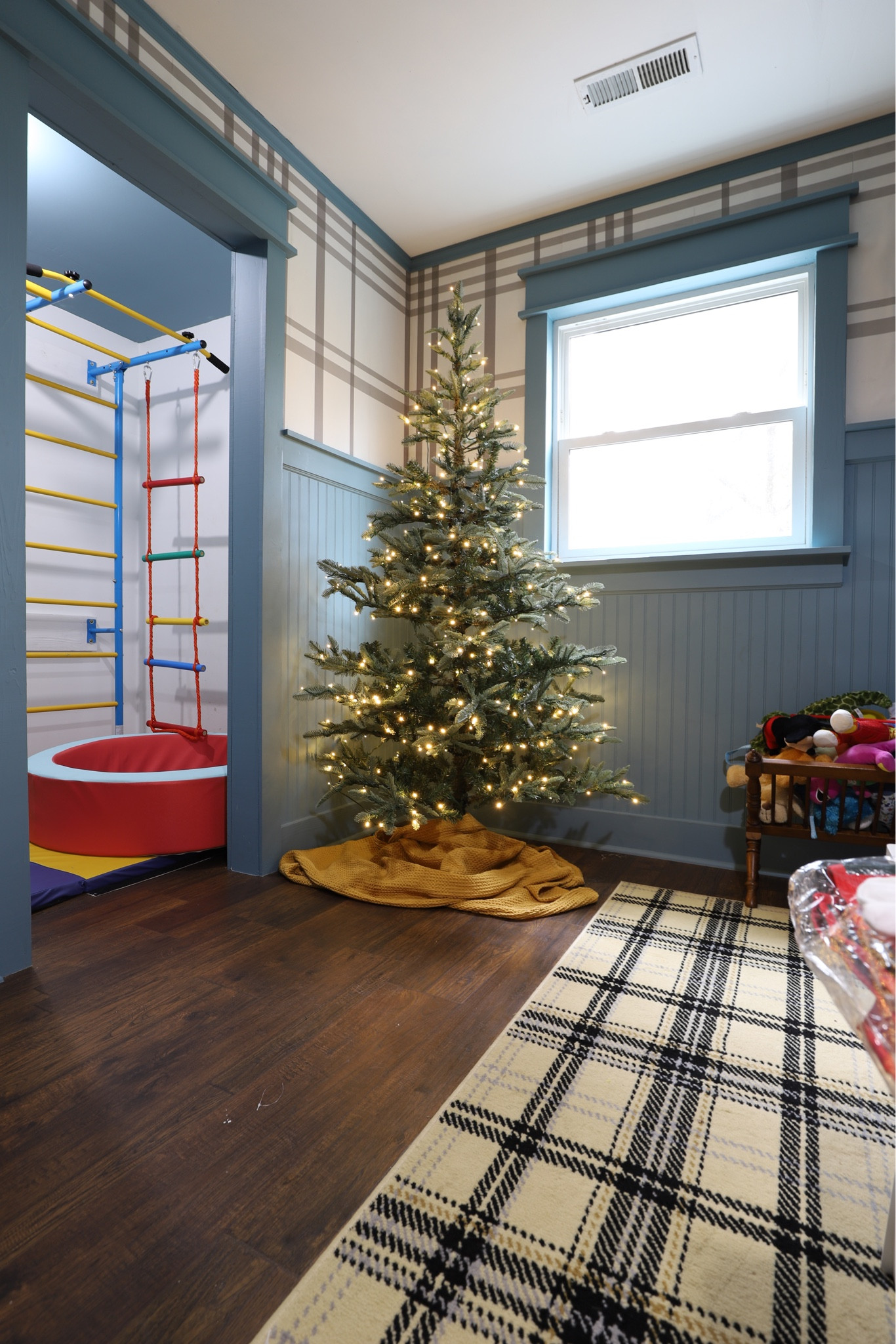The perfect kids room Christmas tree, pre-lit with timer settings & different light functions 

#LTKSeasonal #LTKHome #LTKHoliday